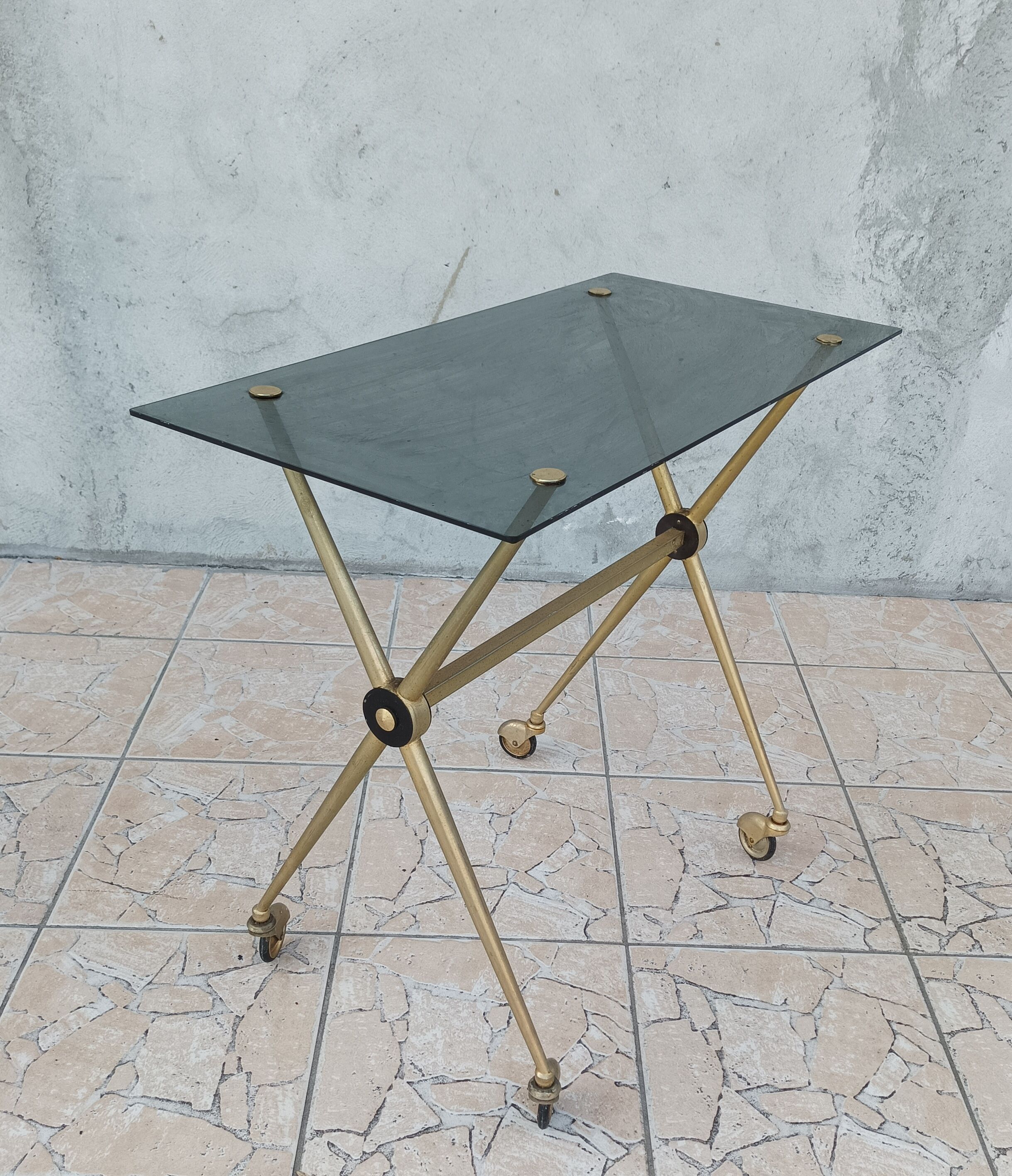 Vintage serving tray in brass and smoked glass 1960