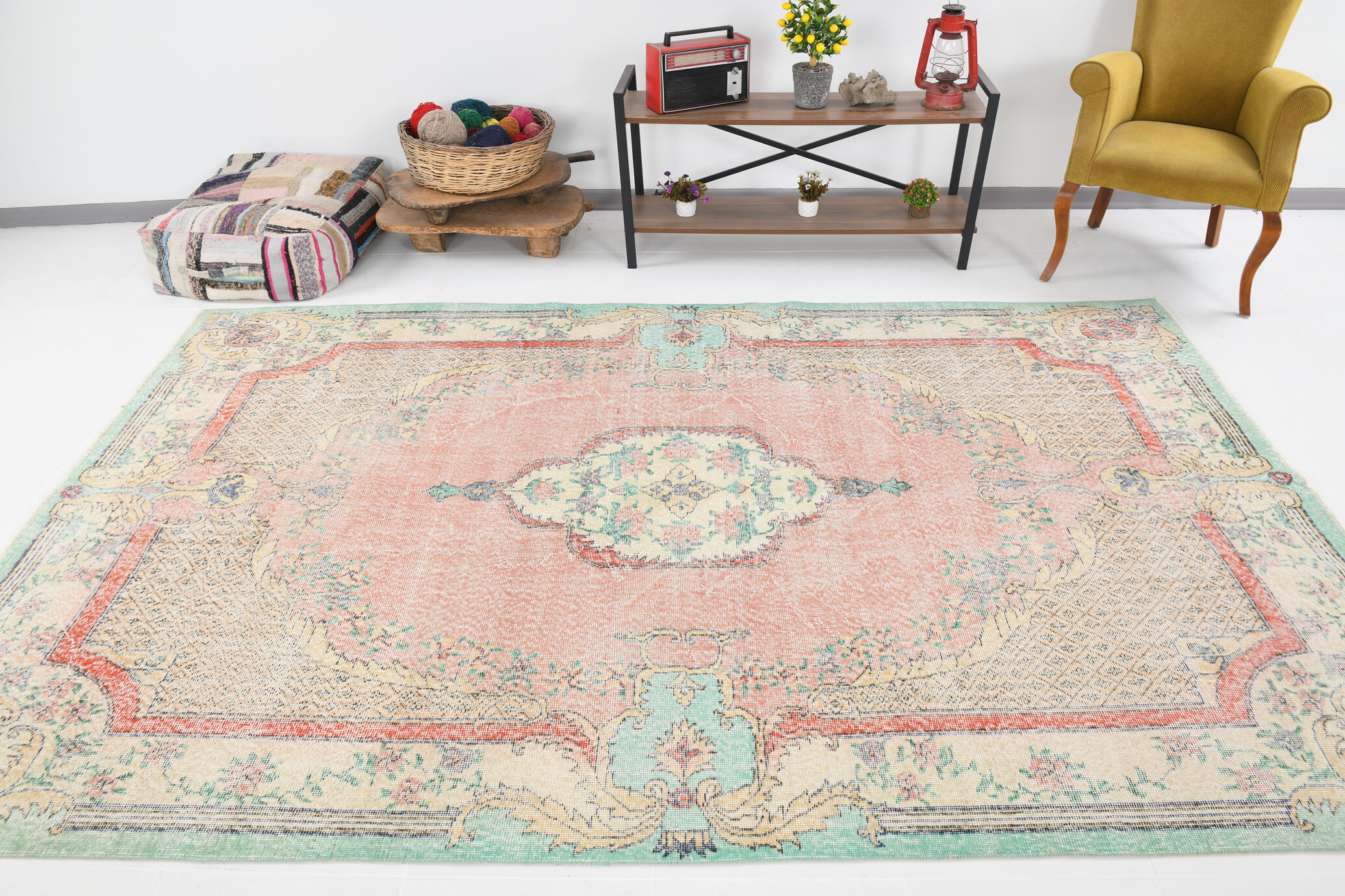 Pink madallion carpet rug 310x199cm
