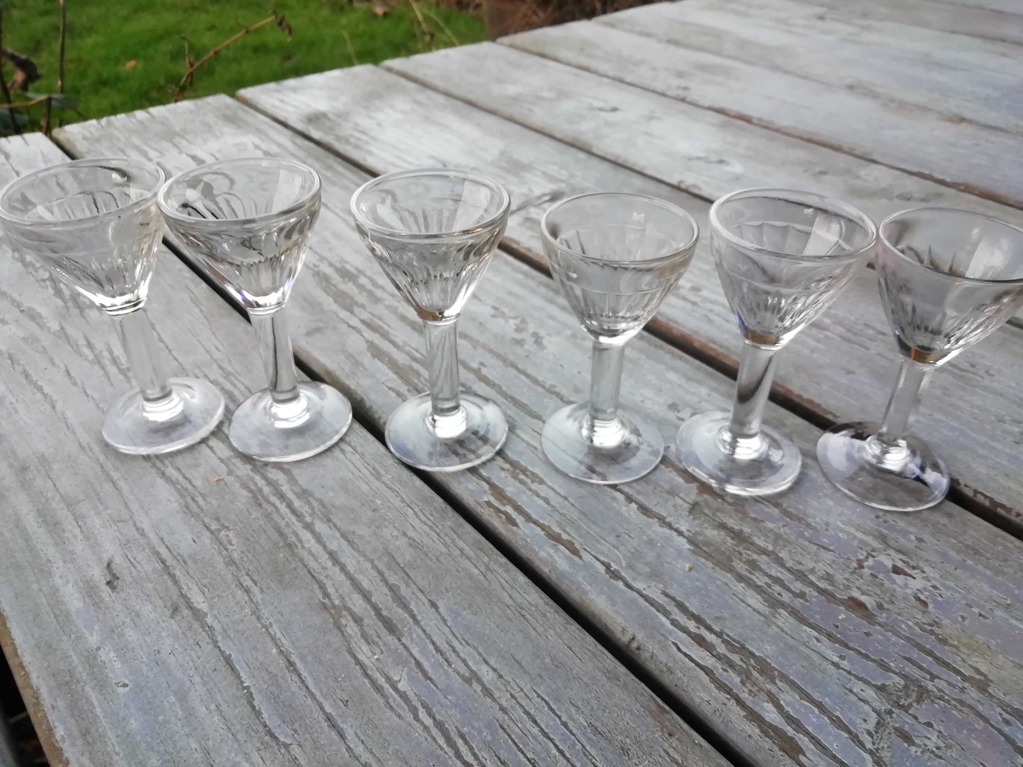Liquor glasses