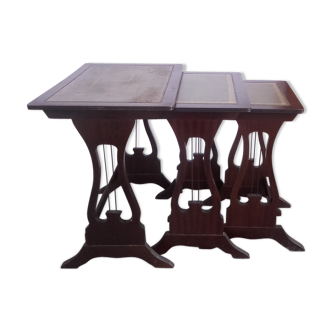 Tables gigognes bois dessus cuir style Empire