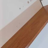 String style shelves