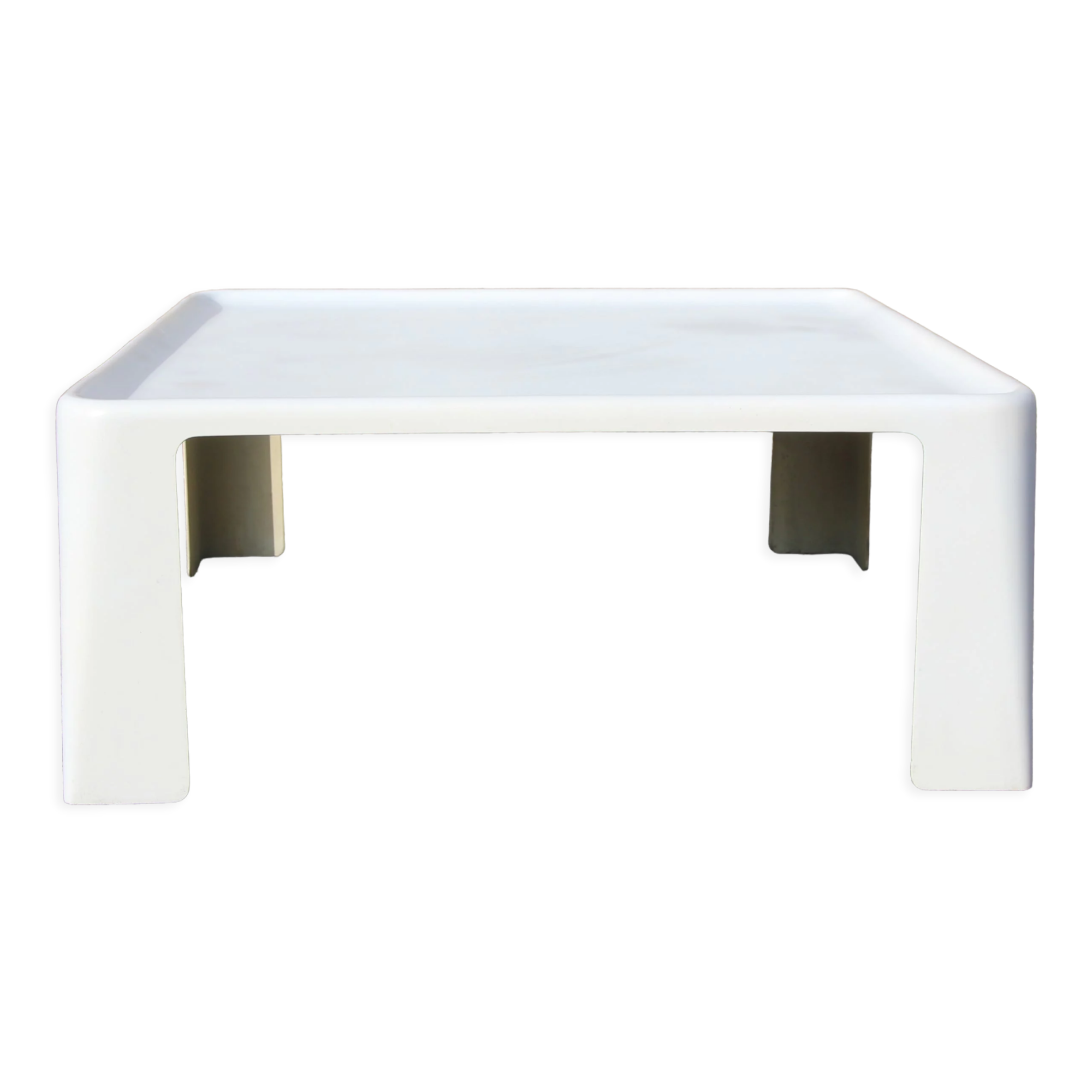 Amanta coffee table by Mario Bellini for C&B, 1960s