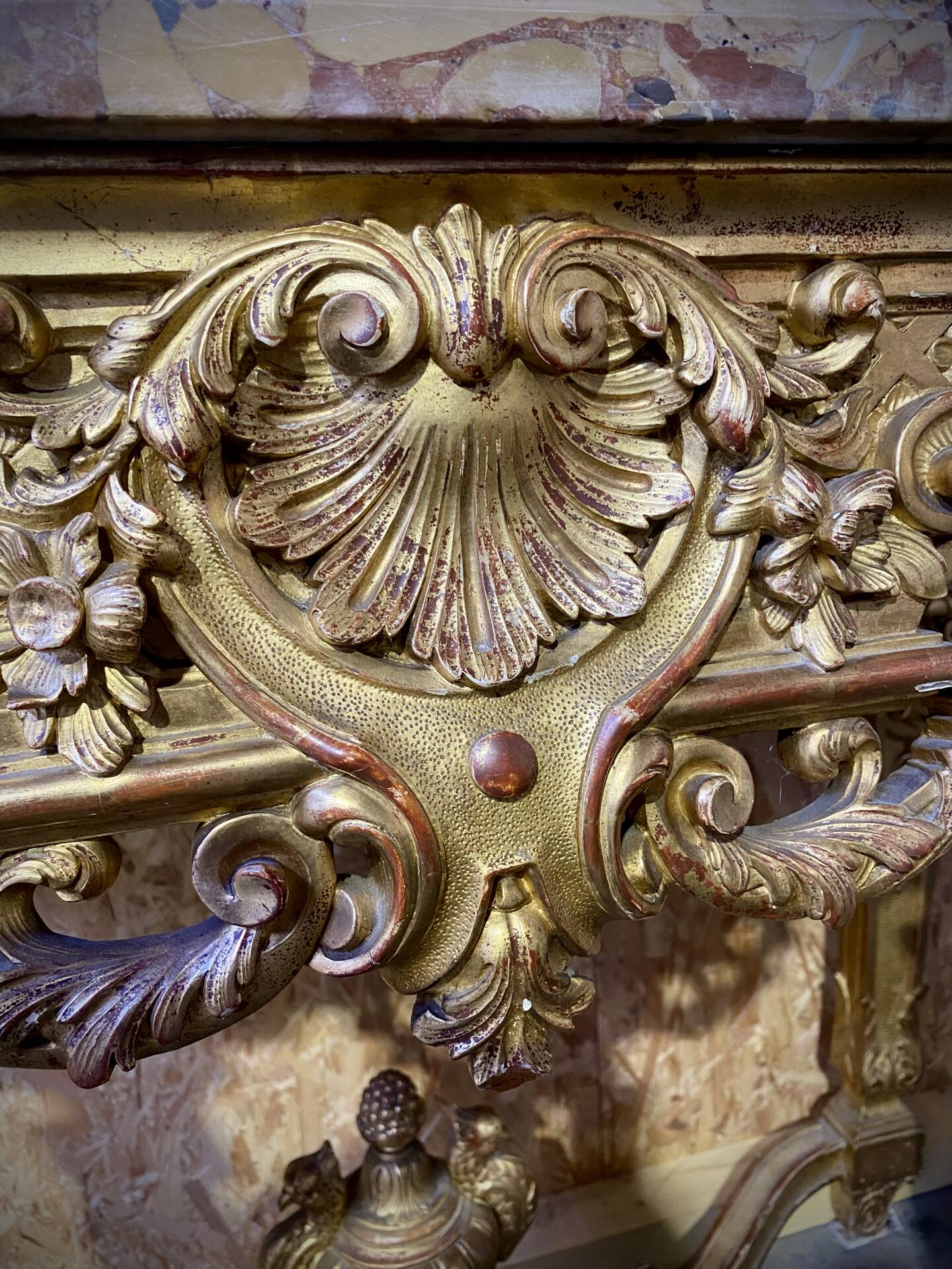 Golden console