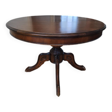 Antique round table with central leg – Ø 110cm