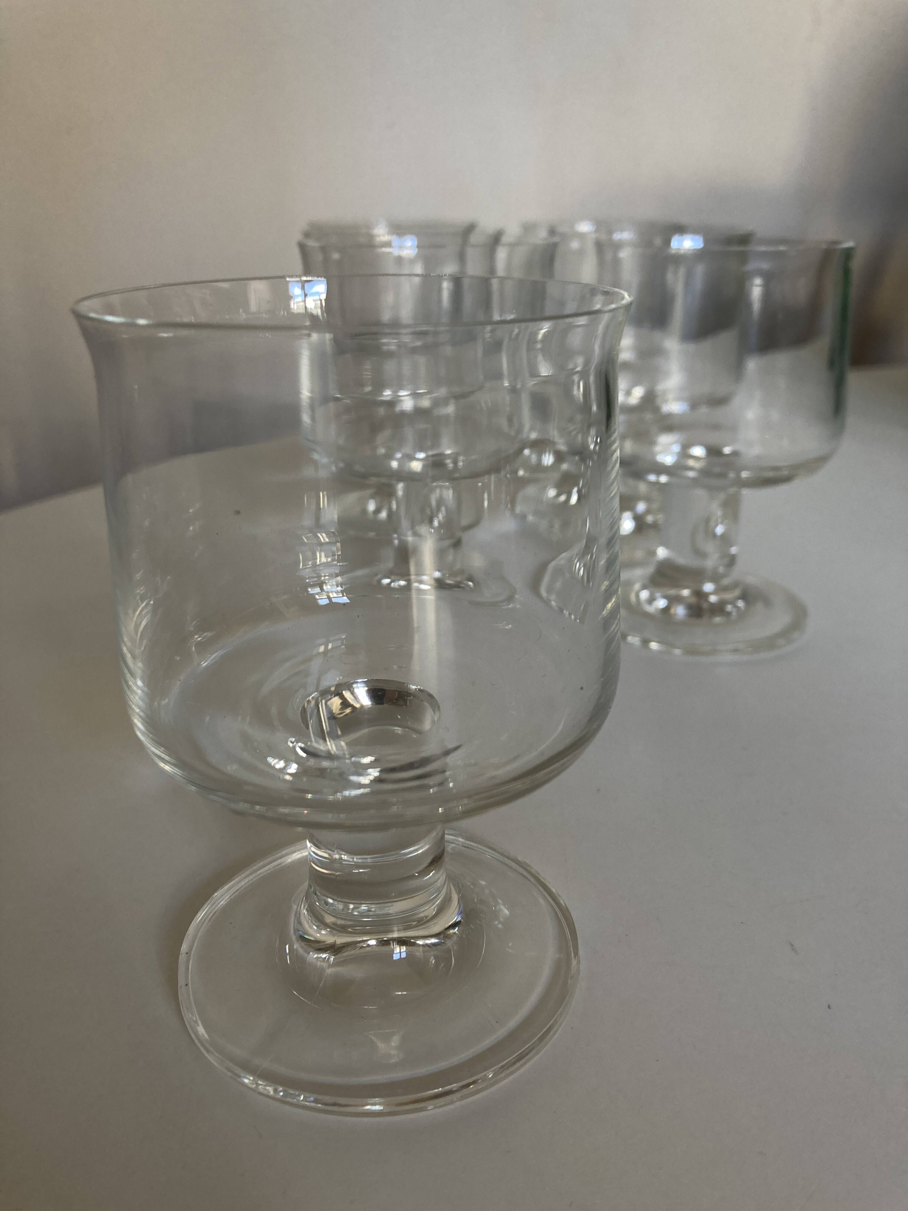 set of 7 Scandinavian crystal glasses ringing stemmed goblets 1970