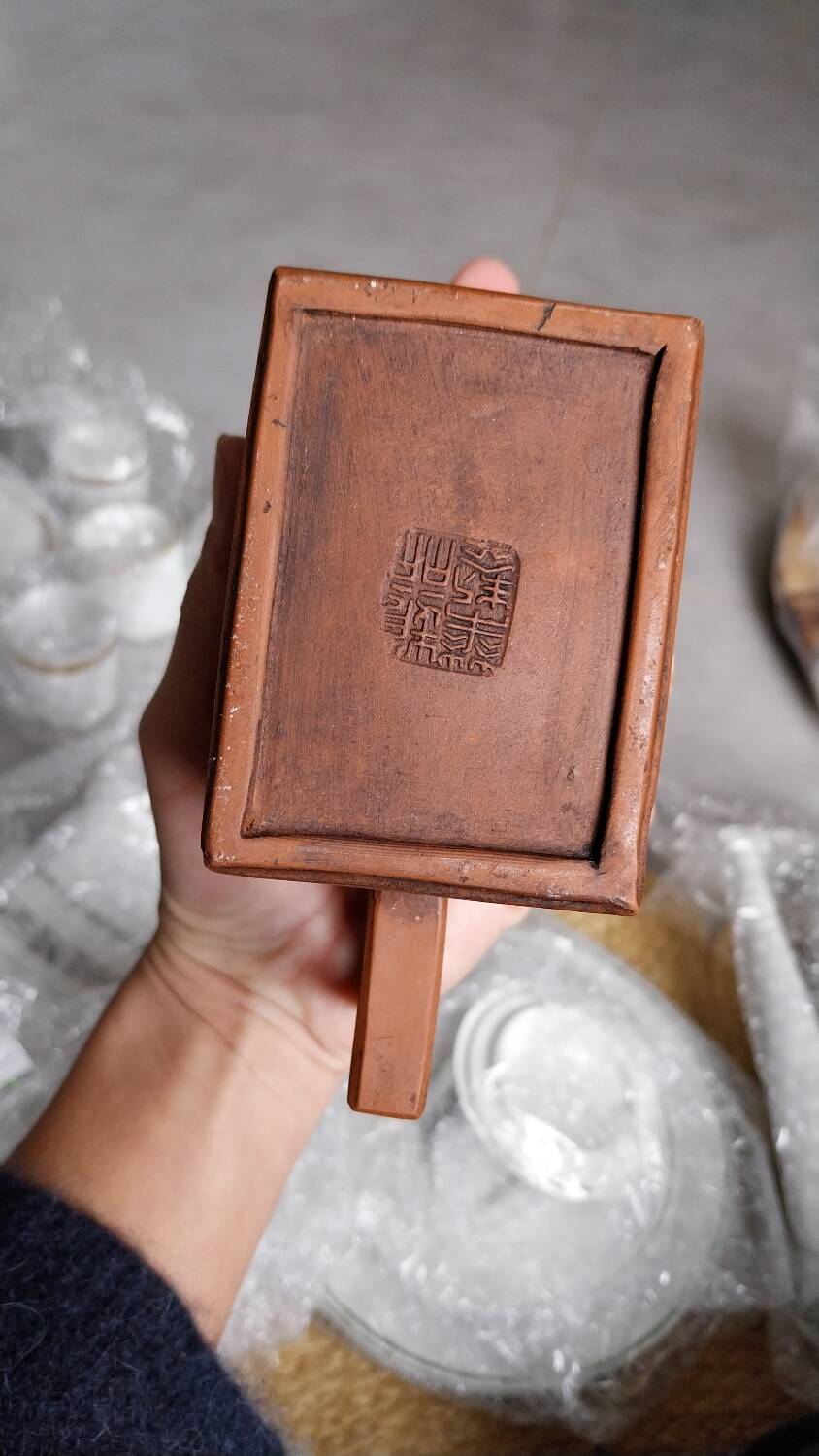 Yixing fine stoneware teapot