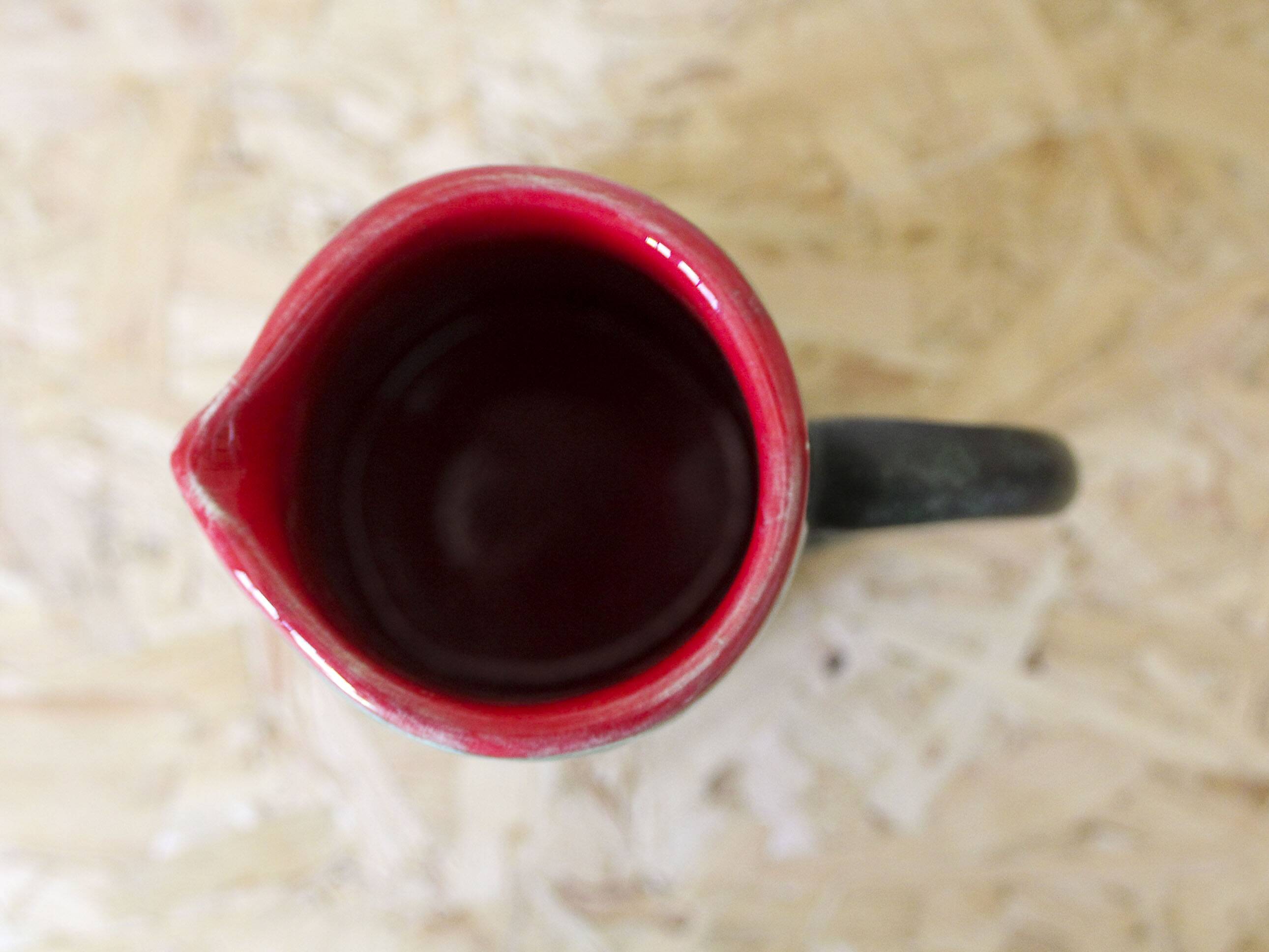 Pichet en céramique émaillé