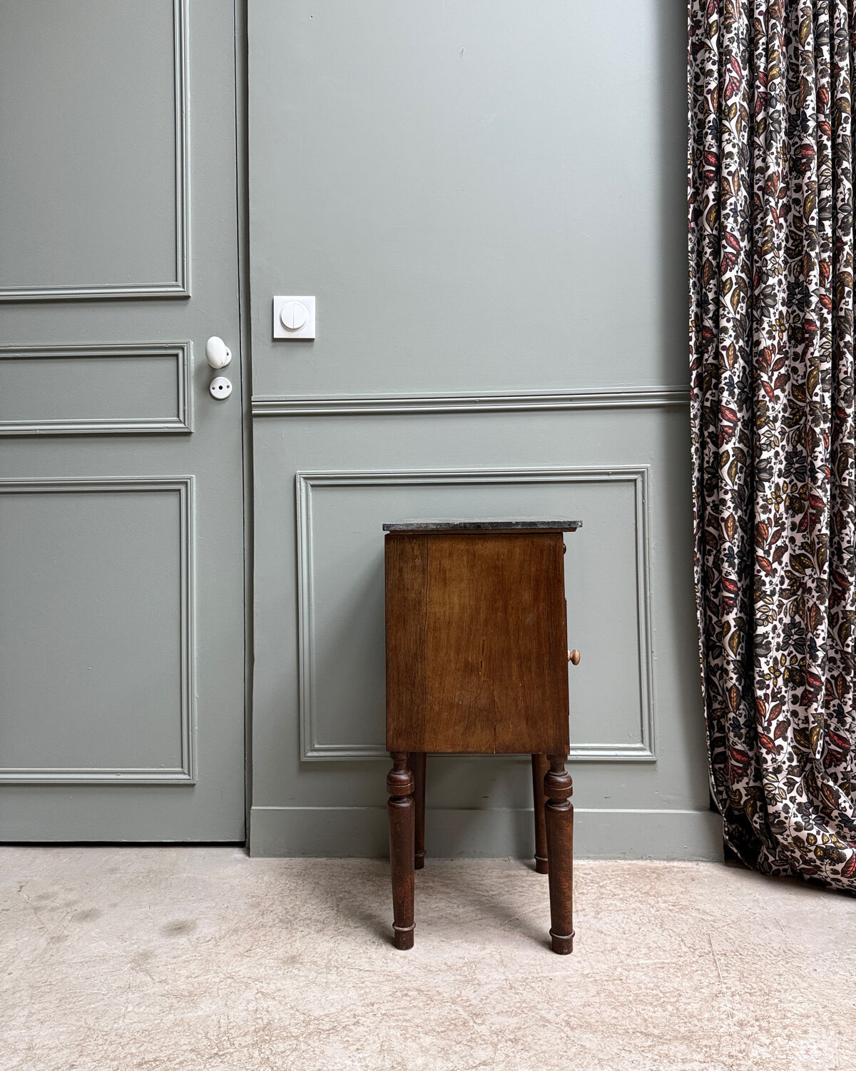 Nightstand in walnut, Napoleon III style.