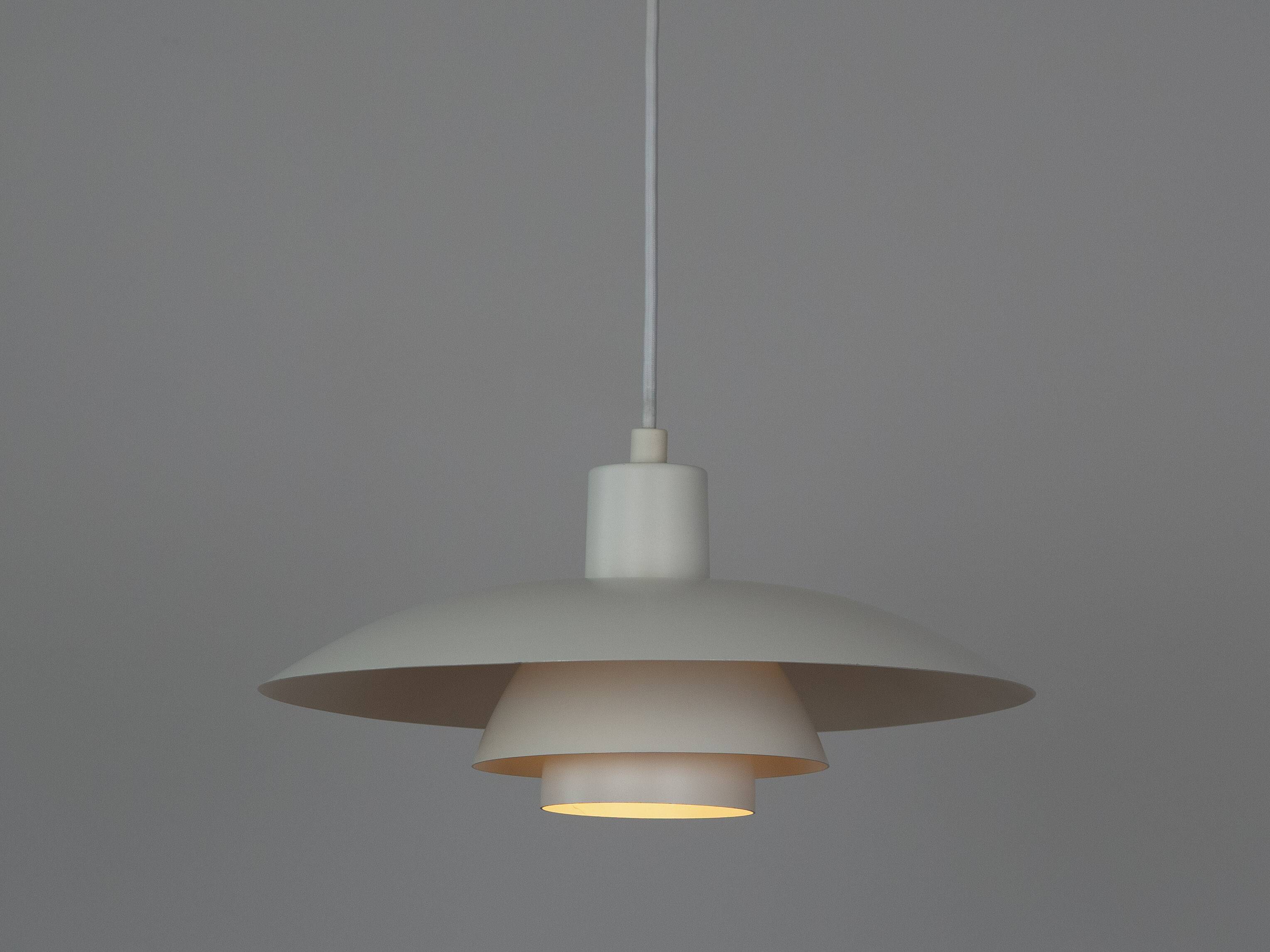 Danish vintage pendant lamp PH 4/3 by Poul Henningsen, Louis Poulsen, 1966