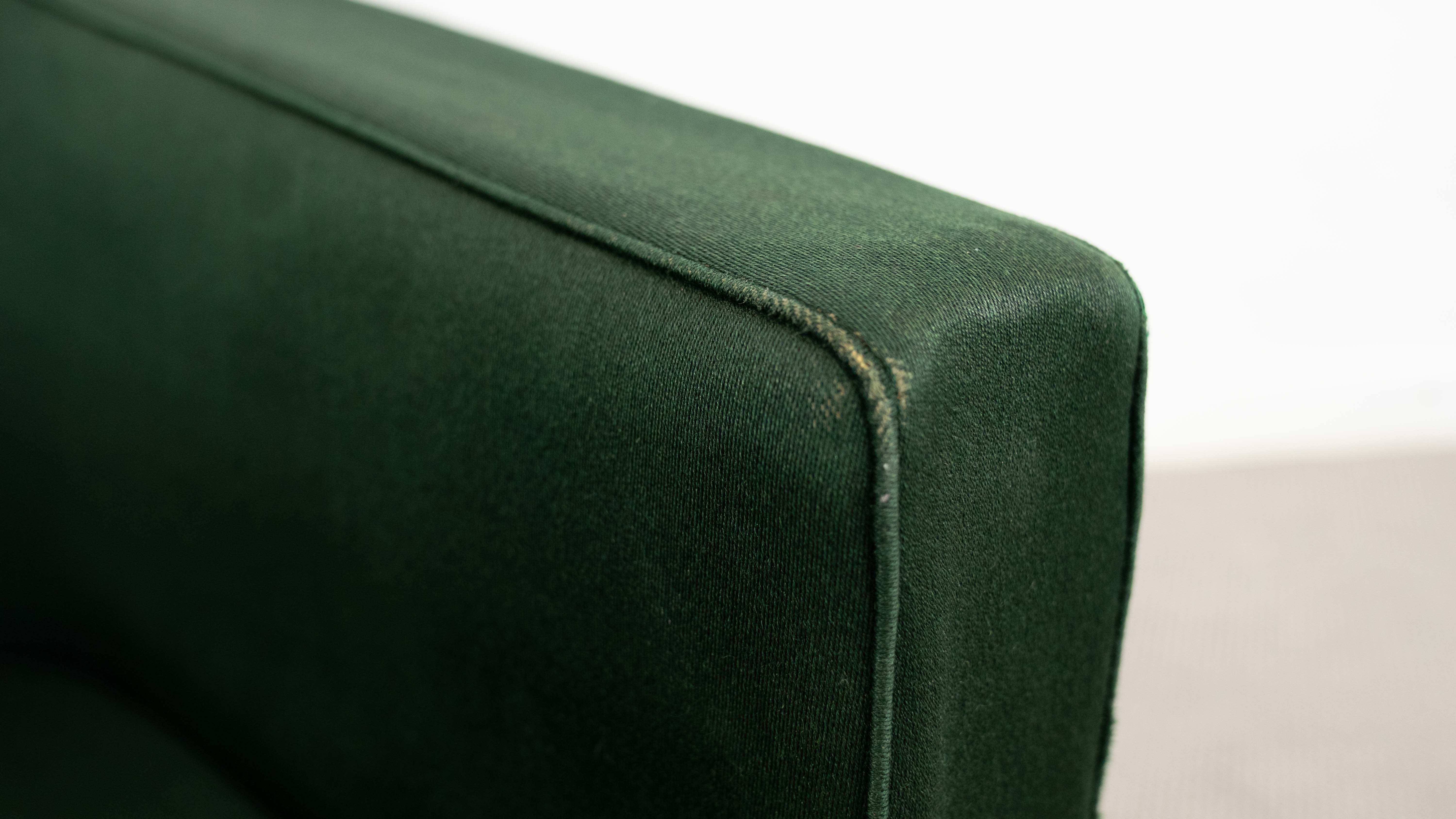 Vintage Mid Century Clubchairs - Cocktail Chairs in dark green fabrics 60s