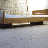Regain massive elm bed