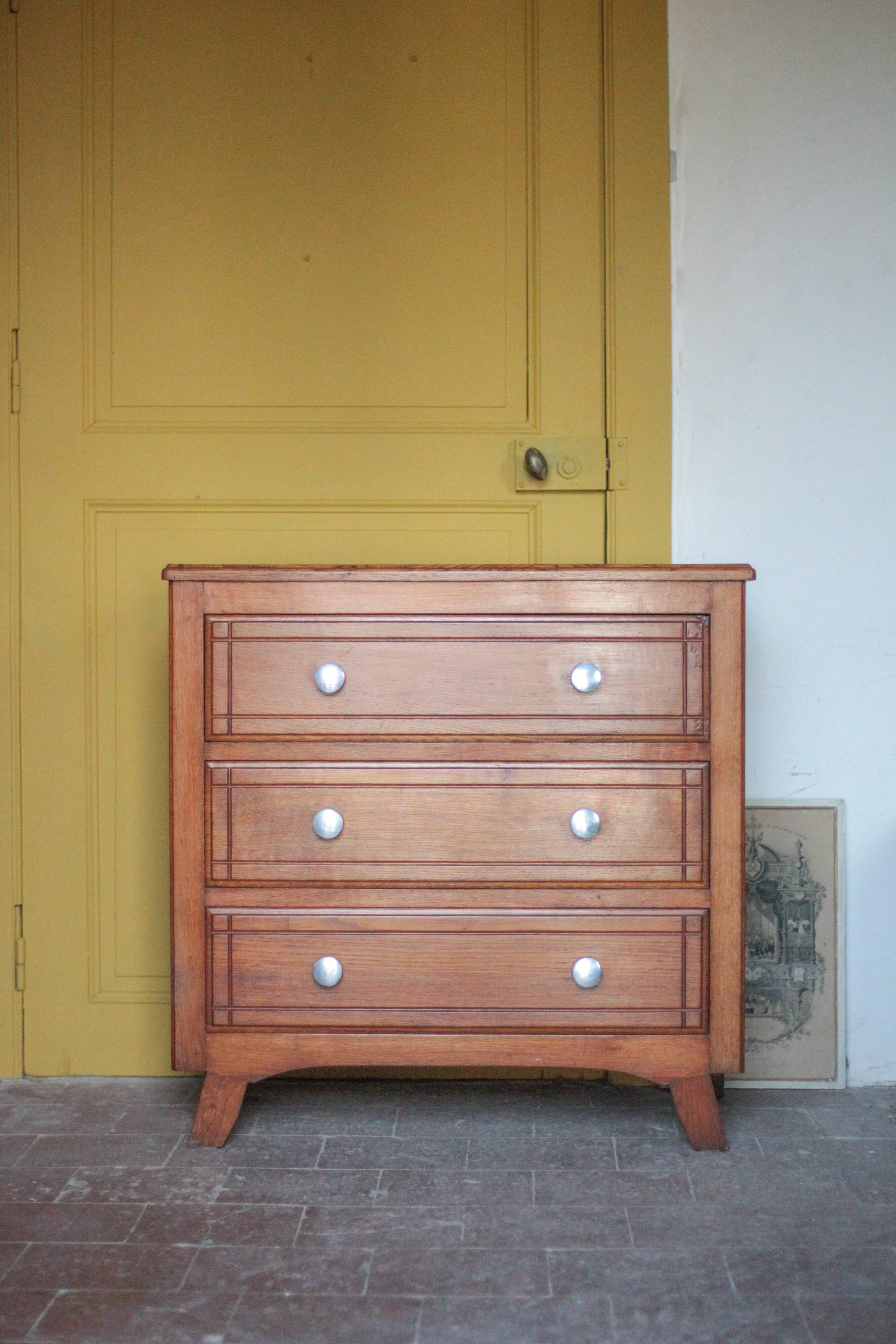Wooden chest of drawers with 3 drawers, storage furniture, antique furniture, Art Deco.