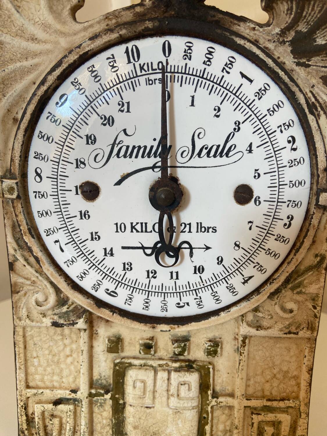 1920s Cast Iron Kitchen Scale - Wirtschafts-Waage