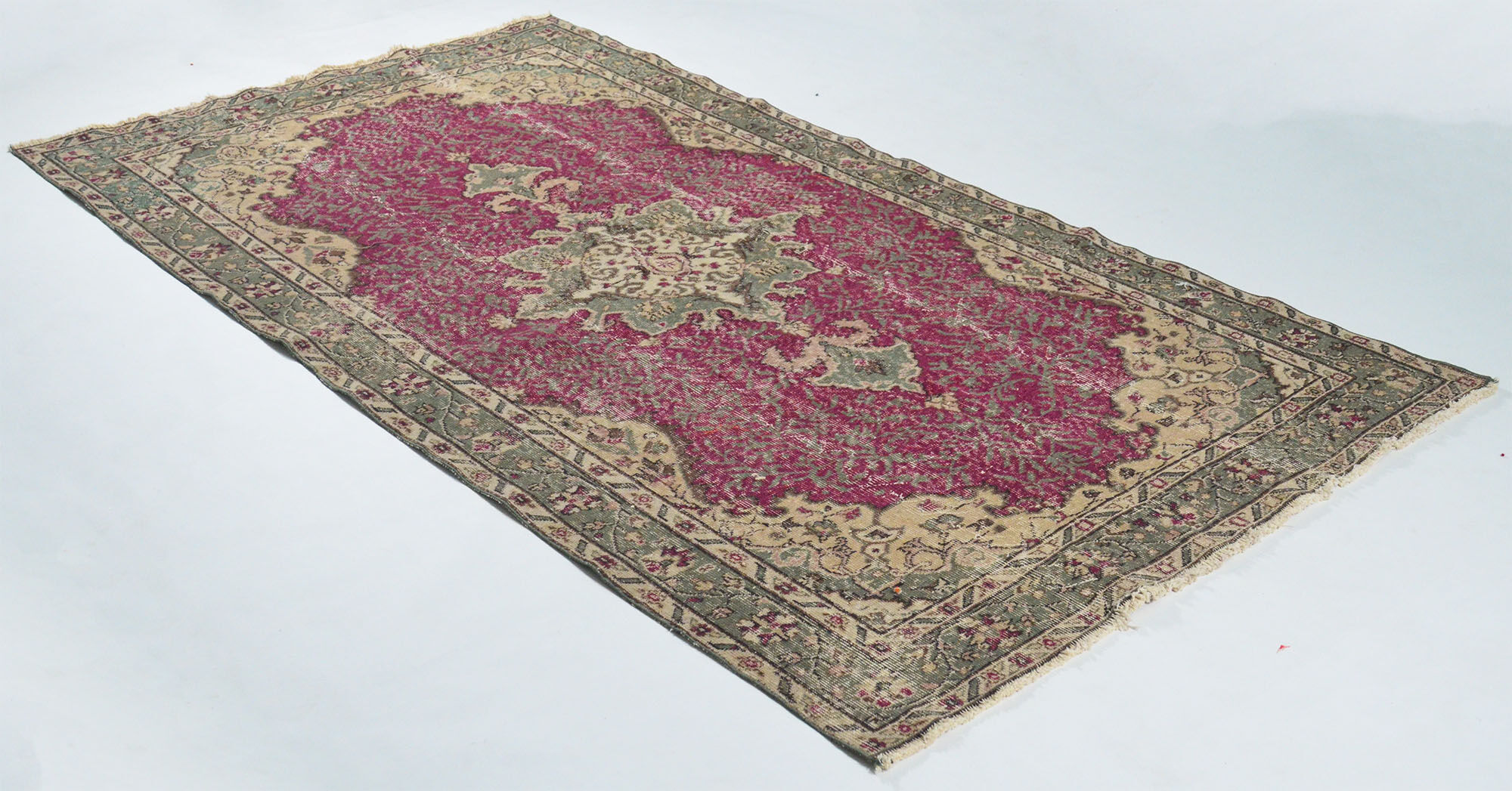 Anatolian handmade rug 276 cmx 179 cm