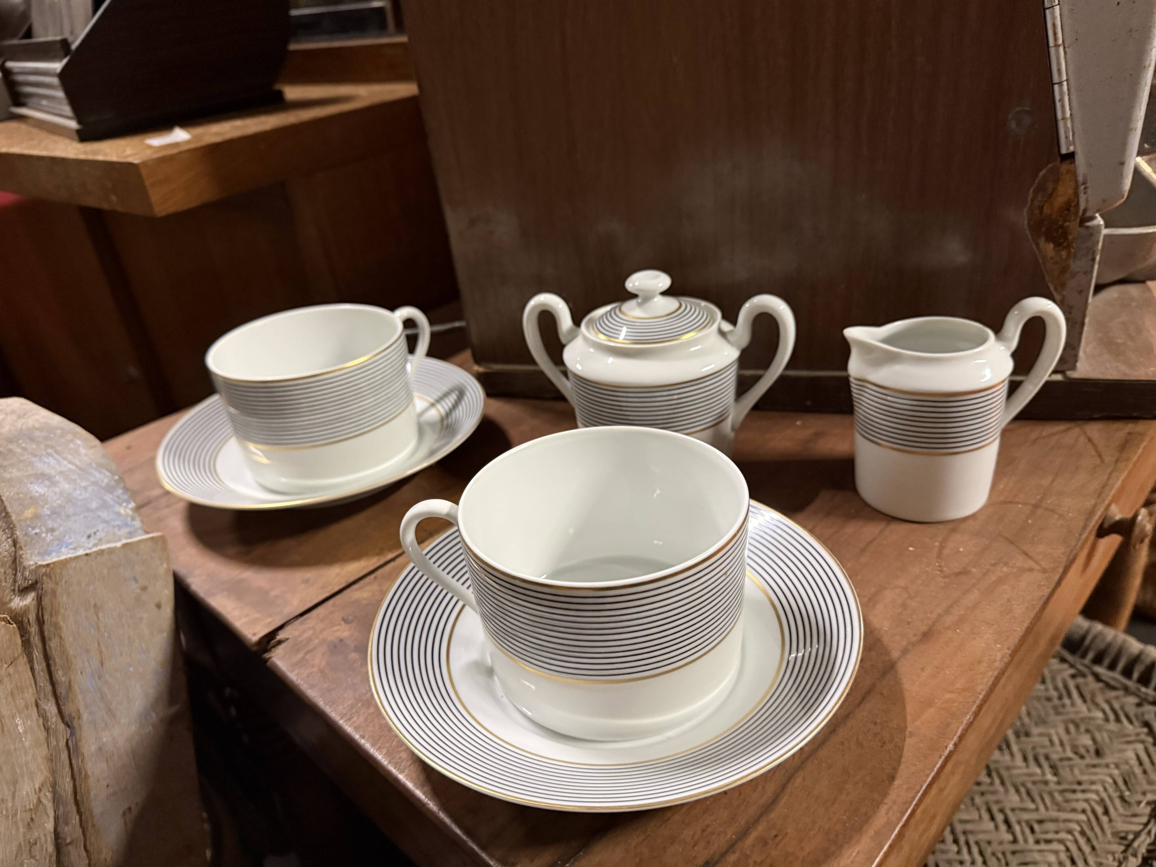 Limoges porcelain tête-à-tête by Raynaud