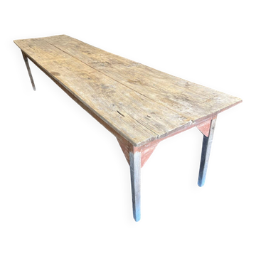 Large farmhouse table