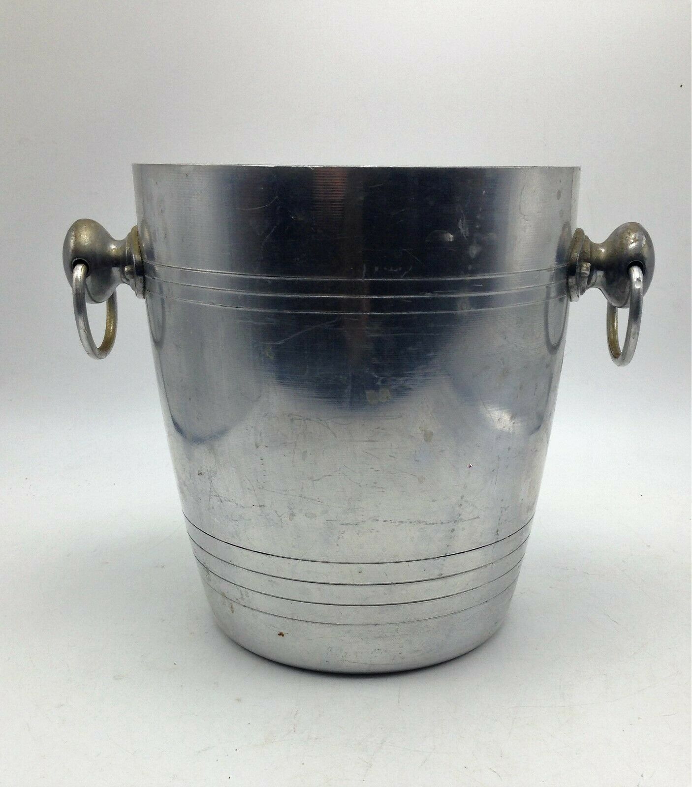 Aluminium champagne ice bucket marks Saint Eloi on the reverse
