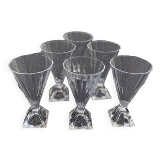 Série de 6 verres en cristal d'Arques modèle Pyramide 1988