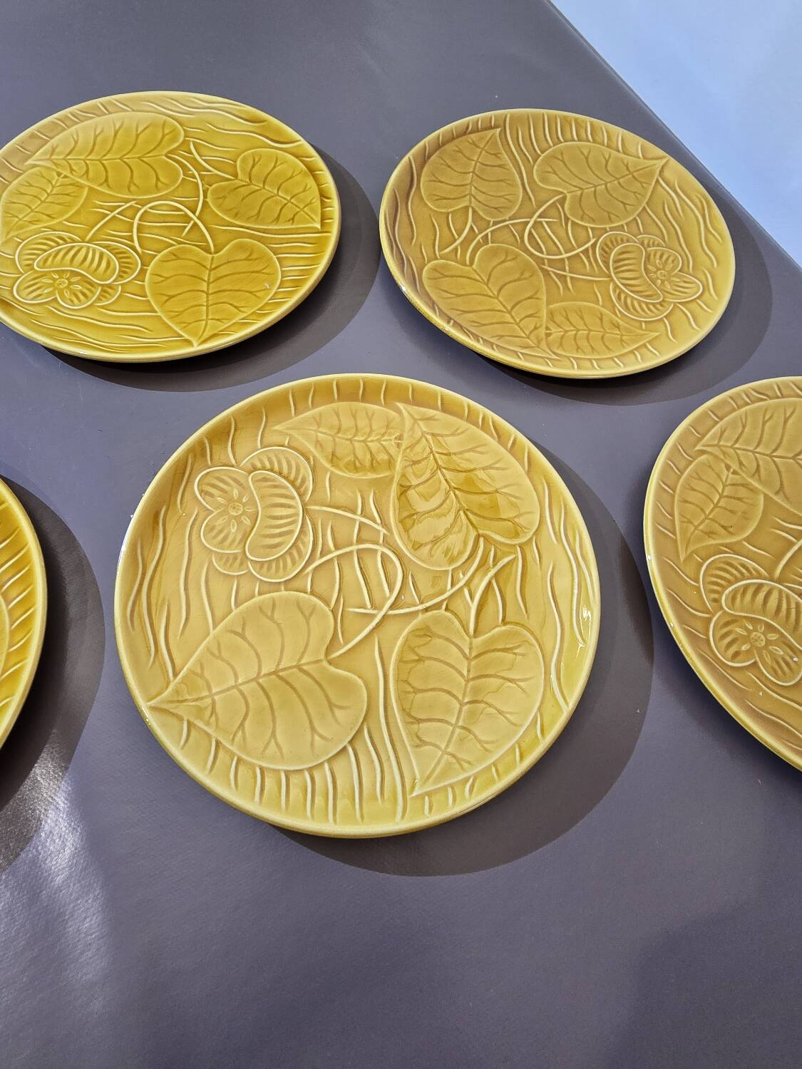 6 Sarreguemines water lily plates