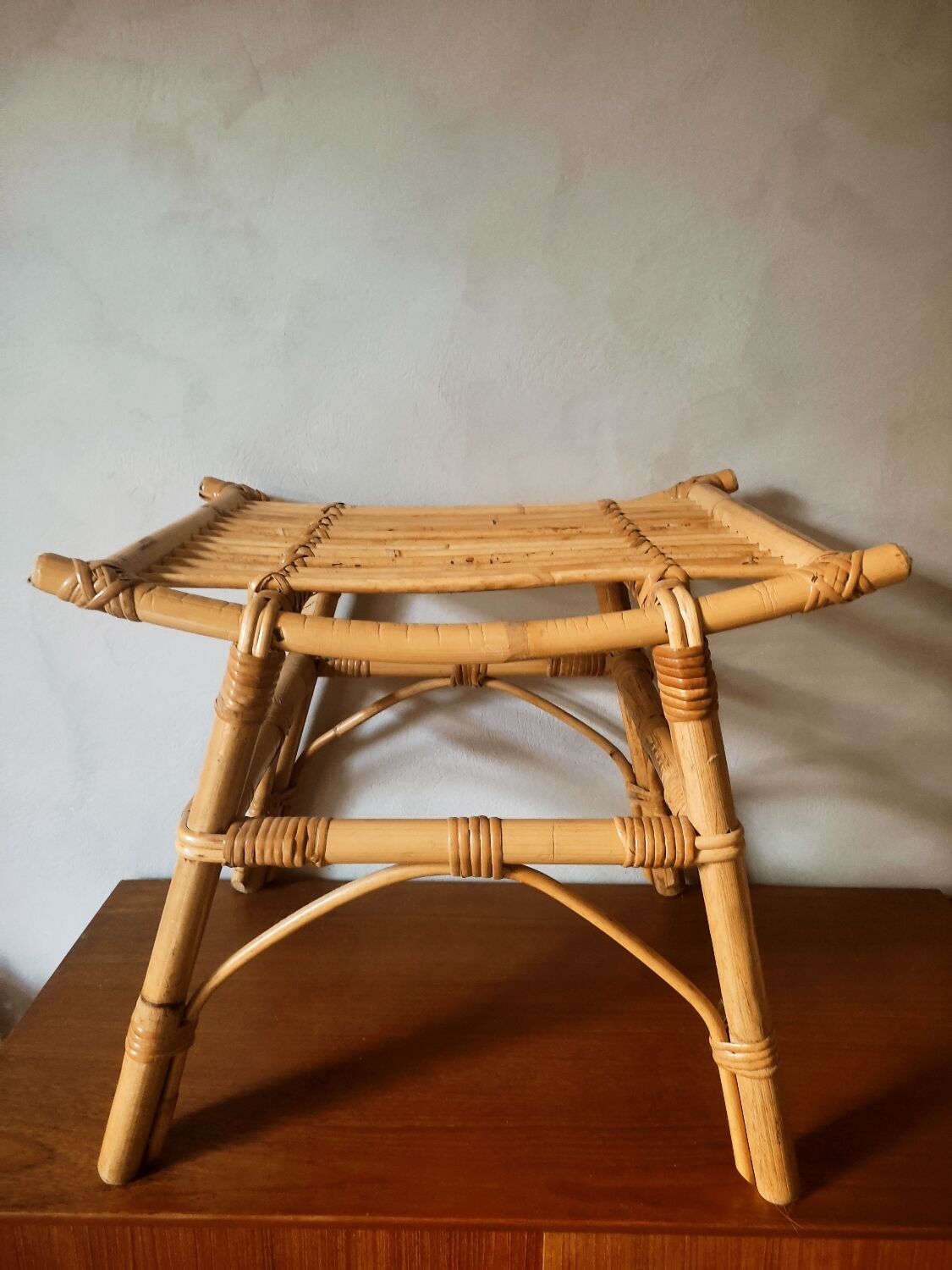 Asian-style rattan stool