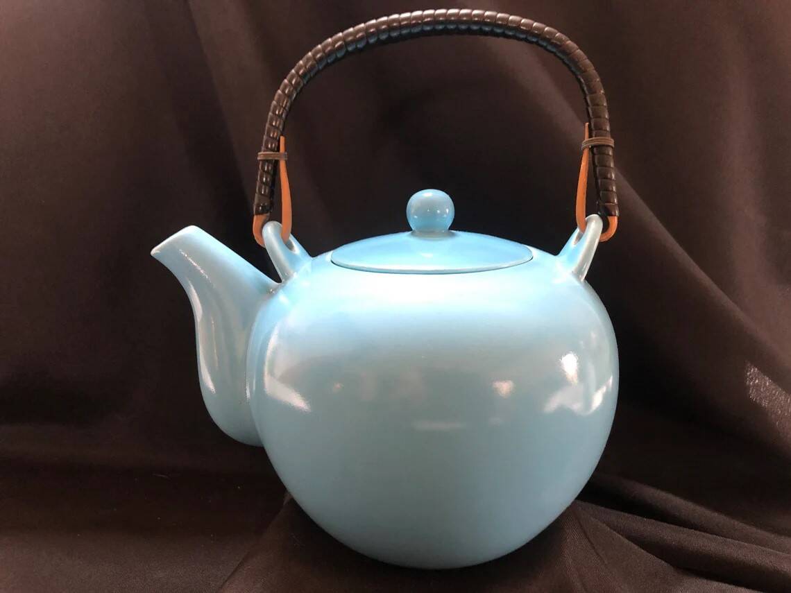 Chinese style teapot in azure blue enameled porcelain work from the 60s and 70s