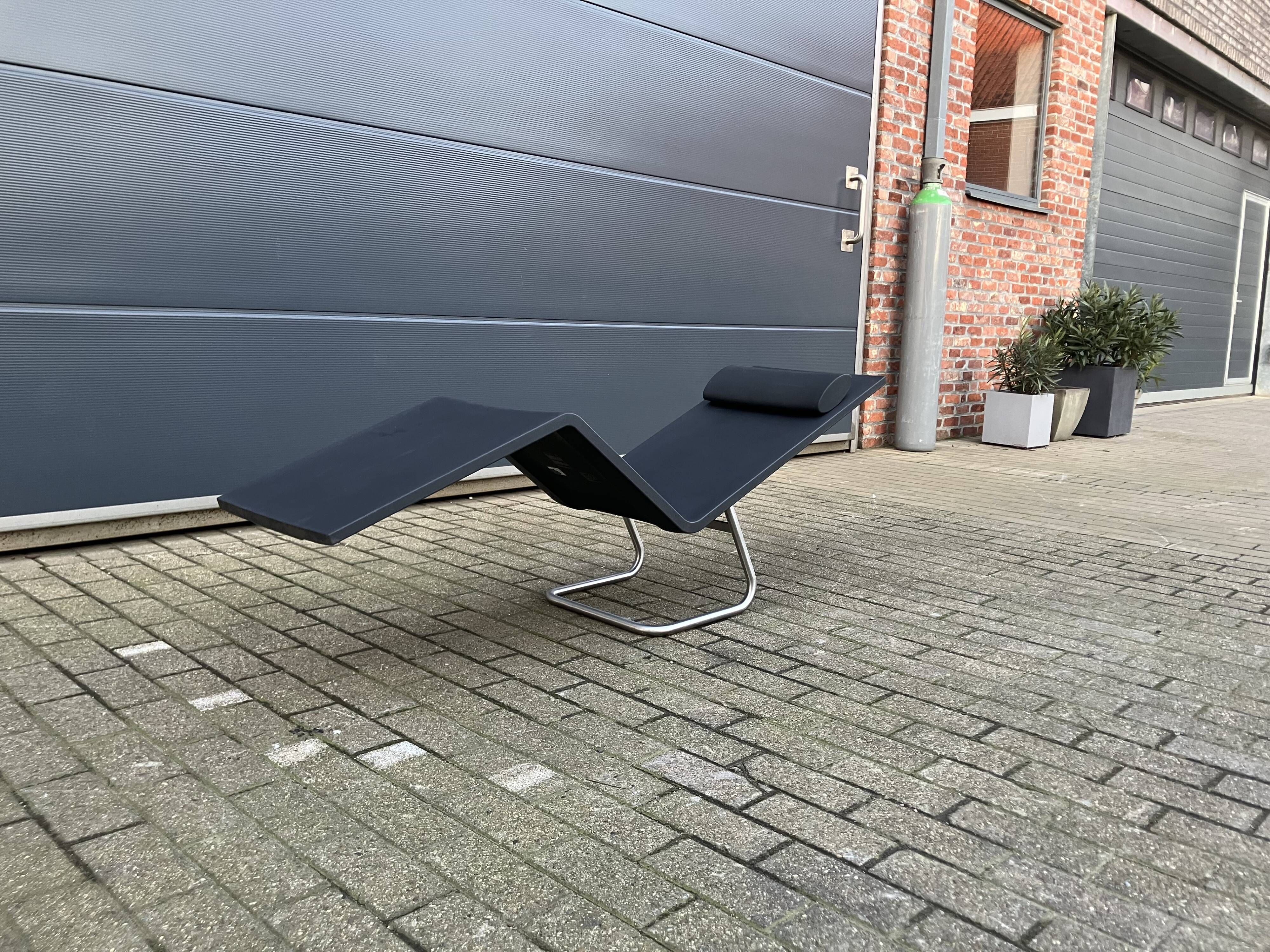 Vitra MVS Lounge of Maarten of Severen 1999