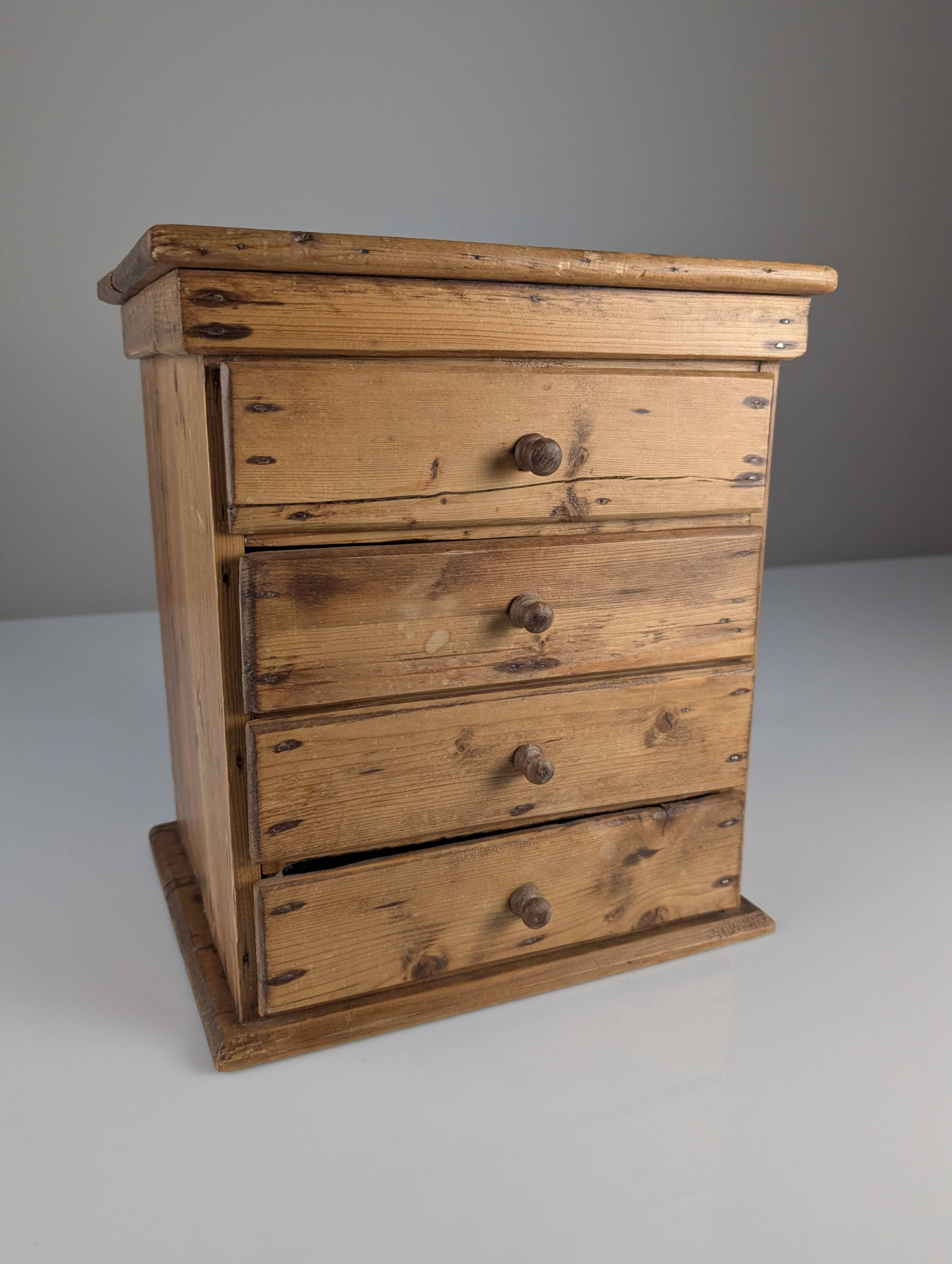 Rustic Primitive Natural Pine Small Apothecary Chest, 1940s