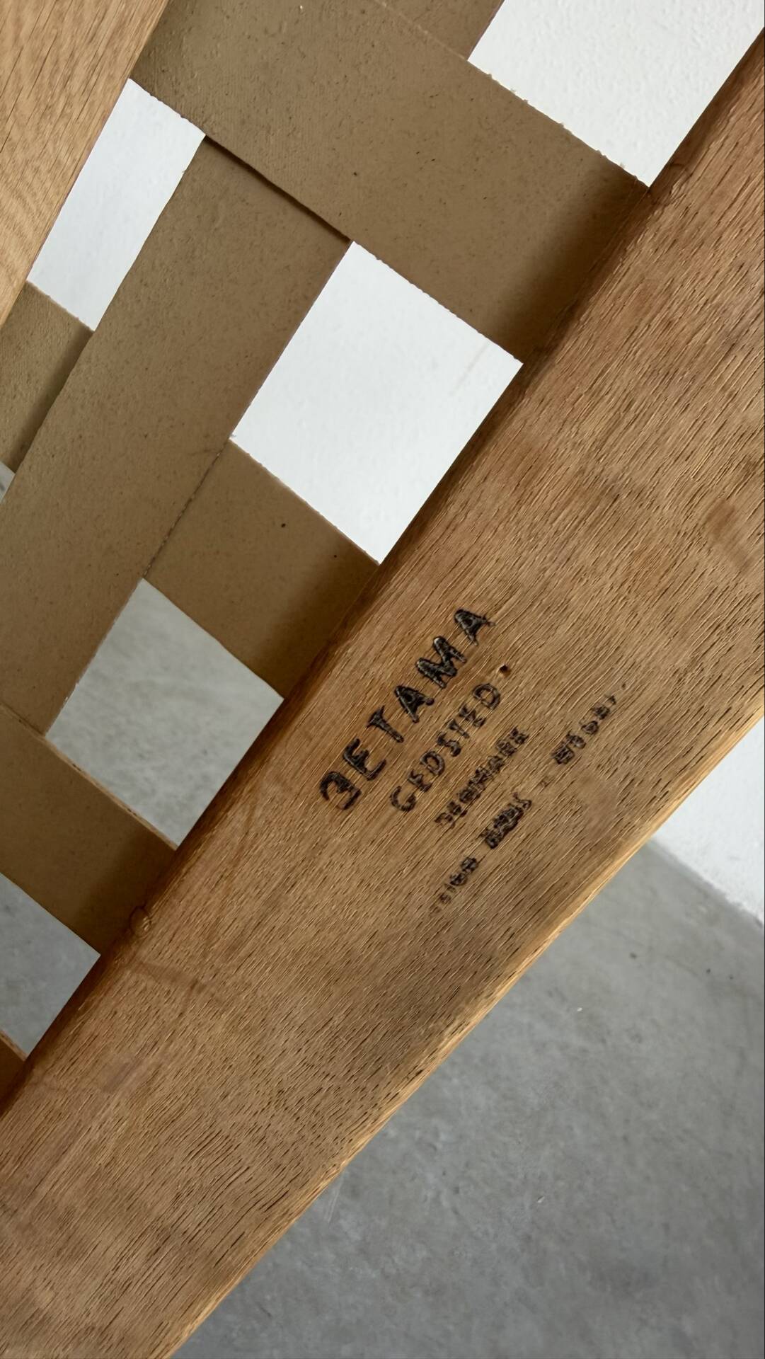 Vintage Hans Wegner lounge chair GE375 in oak
