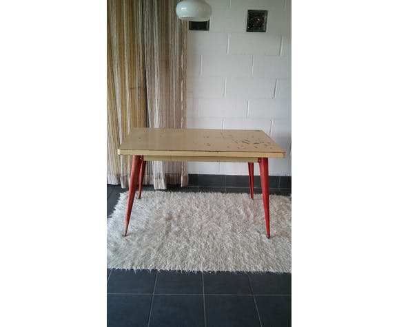 Industrial tolix table by Xavier Pauchard