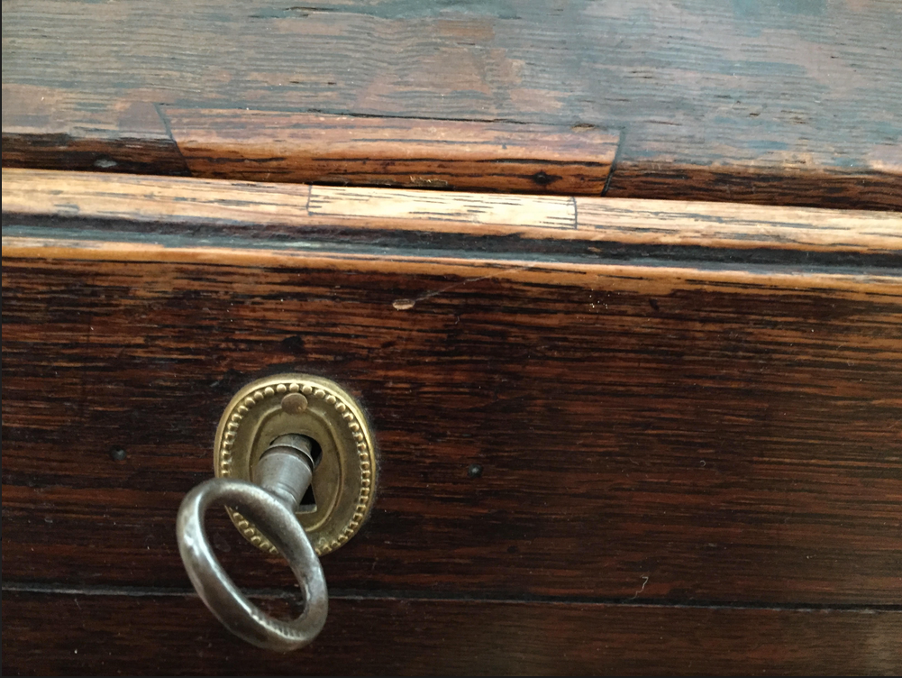 English oak scriban early 18th. Queen Anne Slope Office