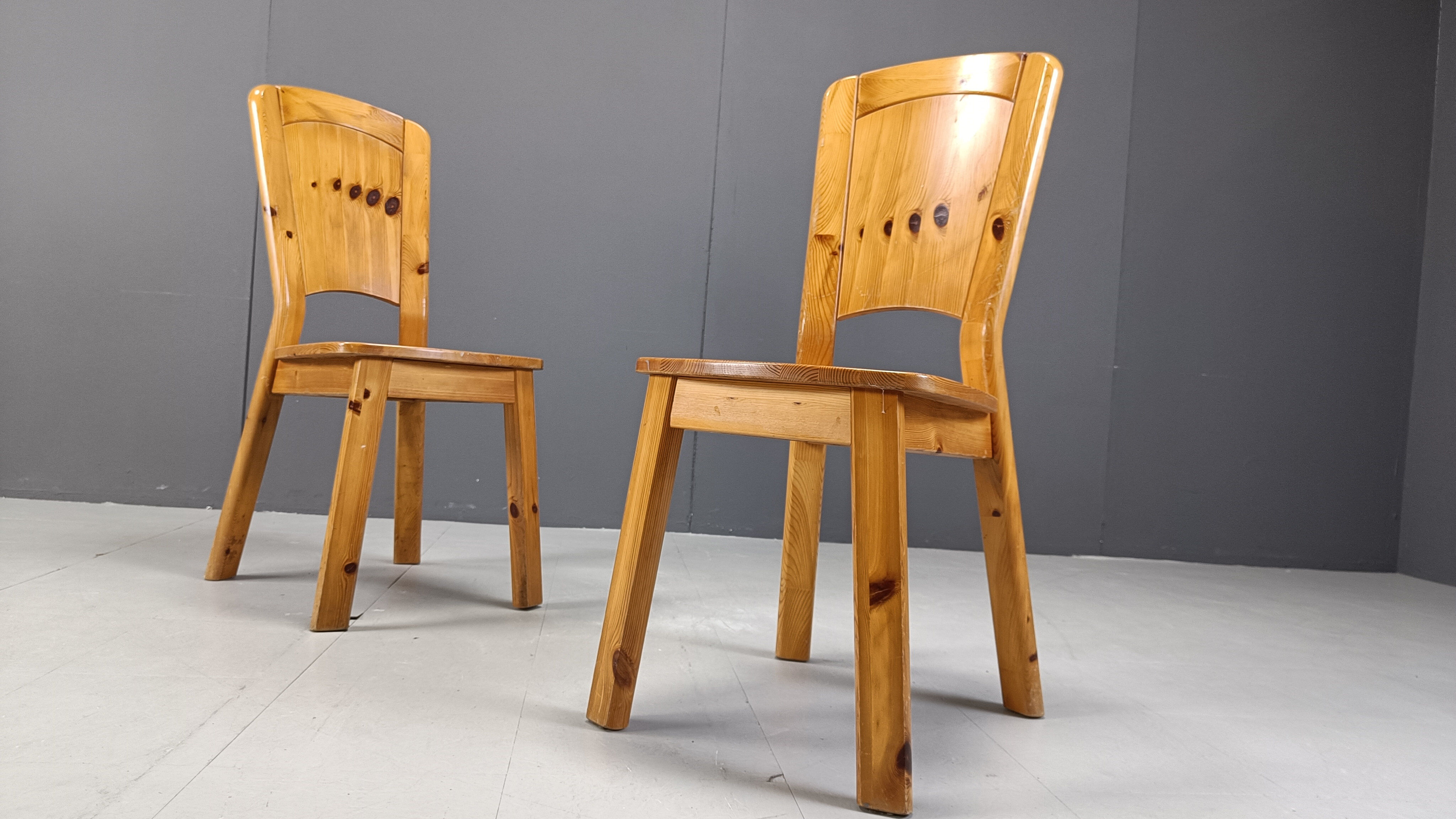Vintage pine wood dining chairs - 1970s