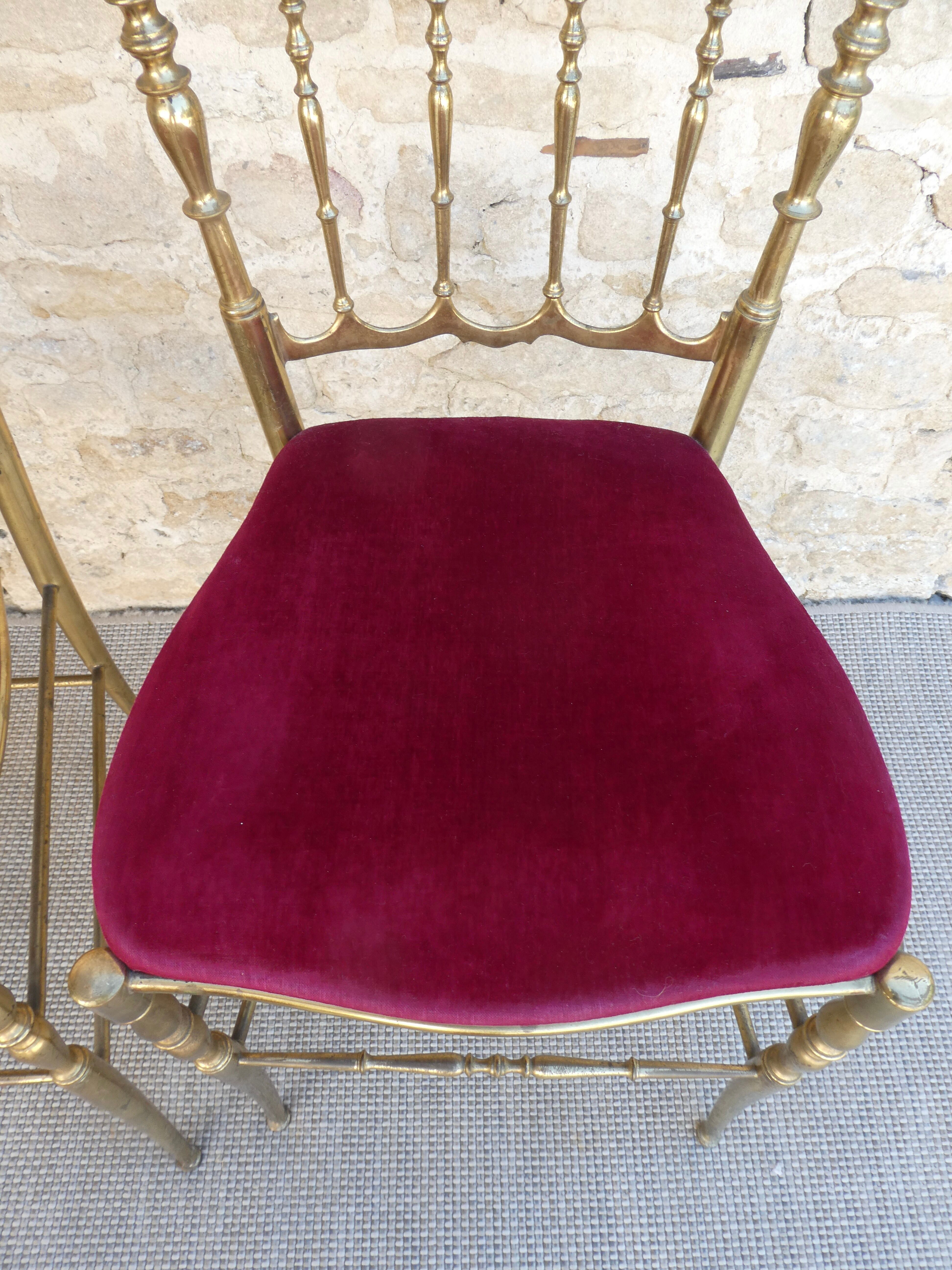 Pair of chairs "Chariviari" in brass 60s