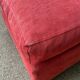 Grand pouf en velours bordeaux