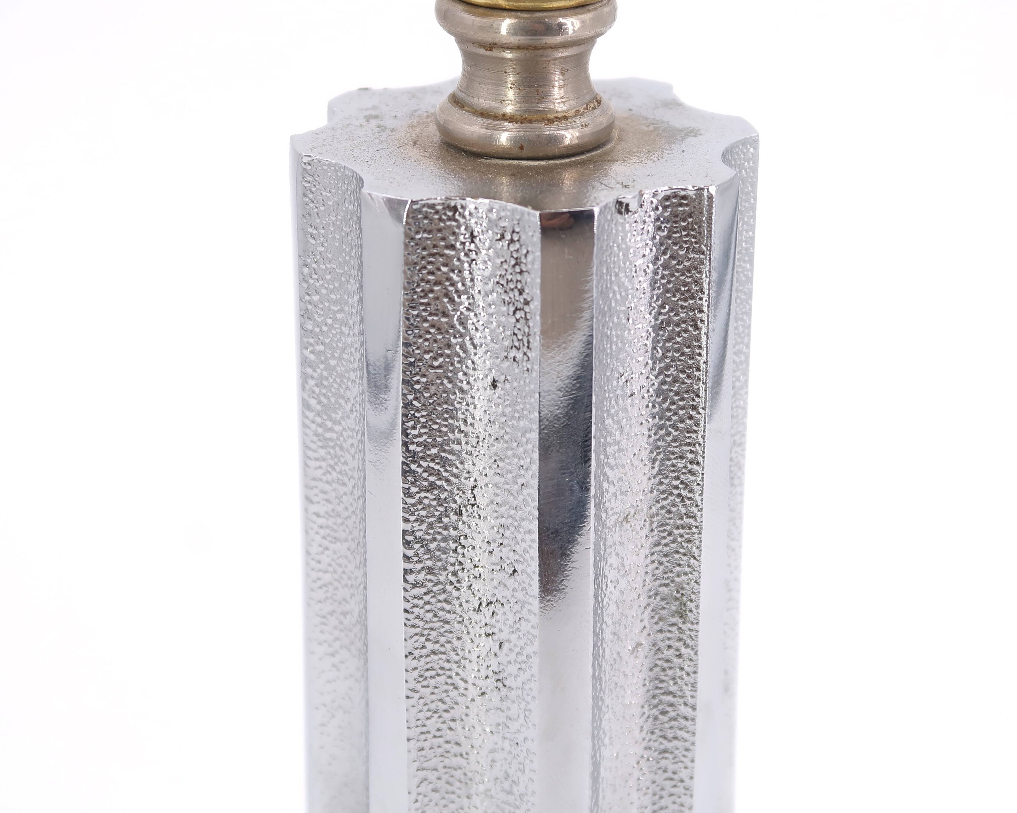 Sculptural lamp in silver cast iron, white lampshade, 70s