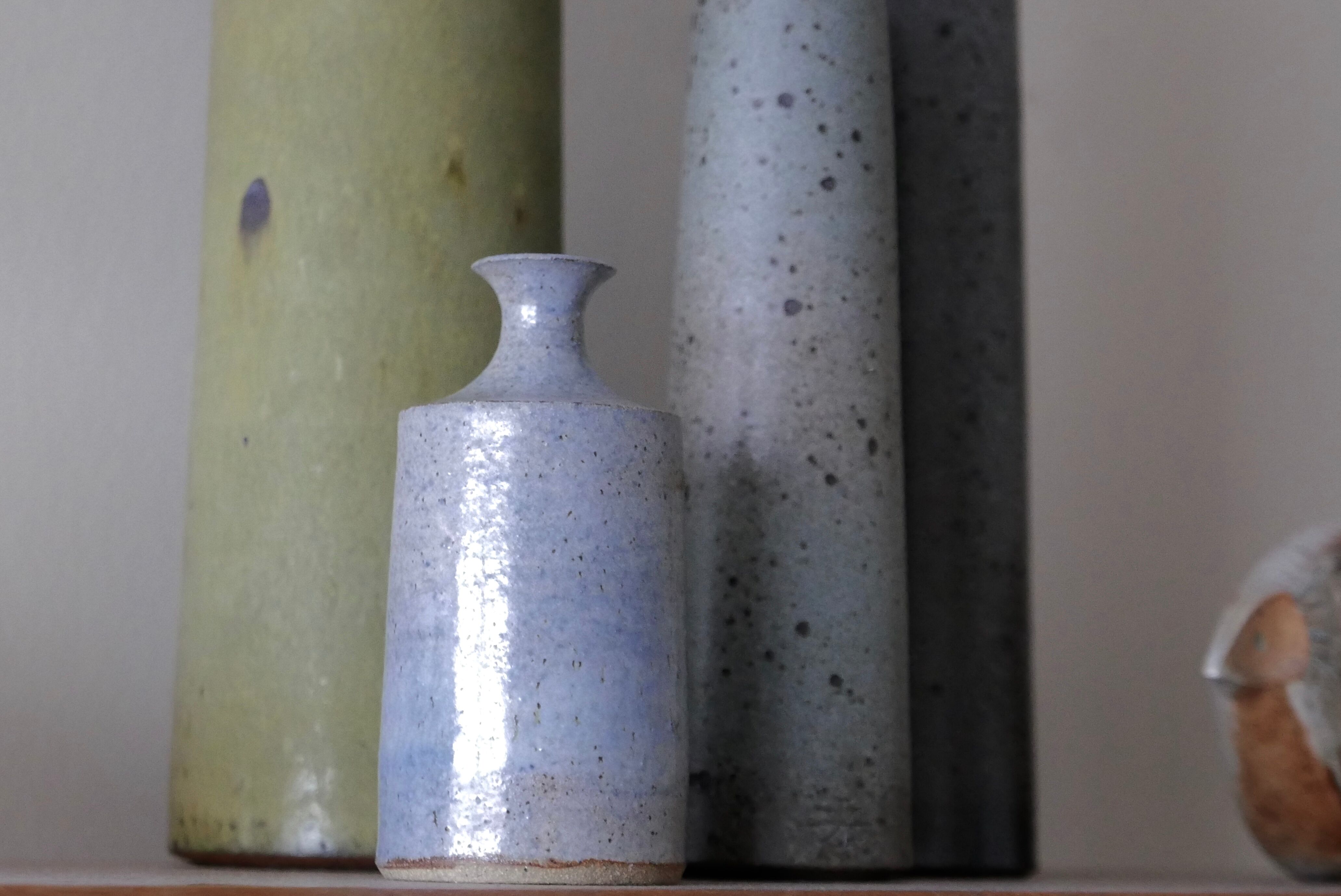 Vase bouteille en grès de Michel Tequi, années 80