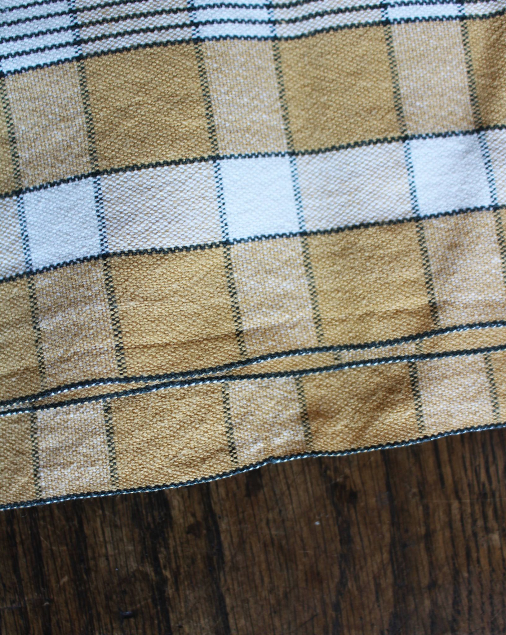 Nappe rectangulaire vintage beige à carreaux