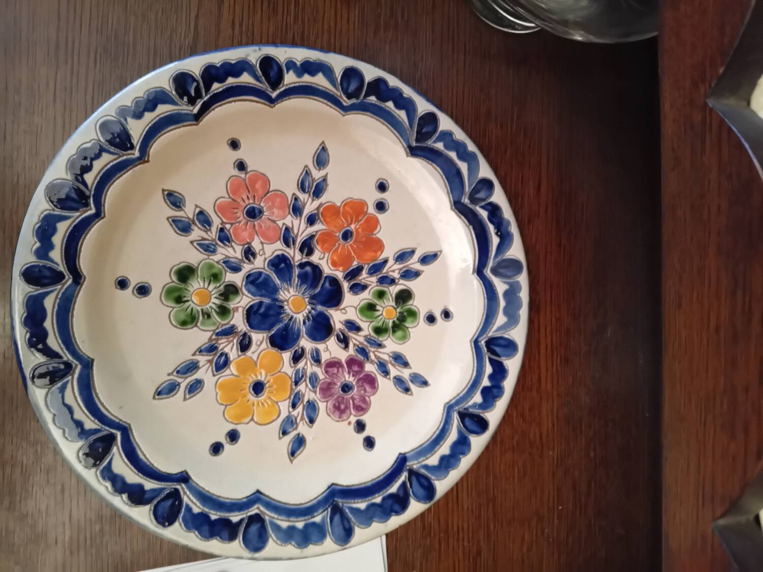 Decorative plate