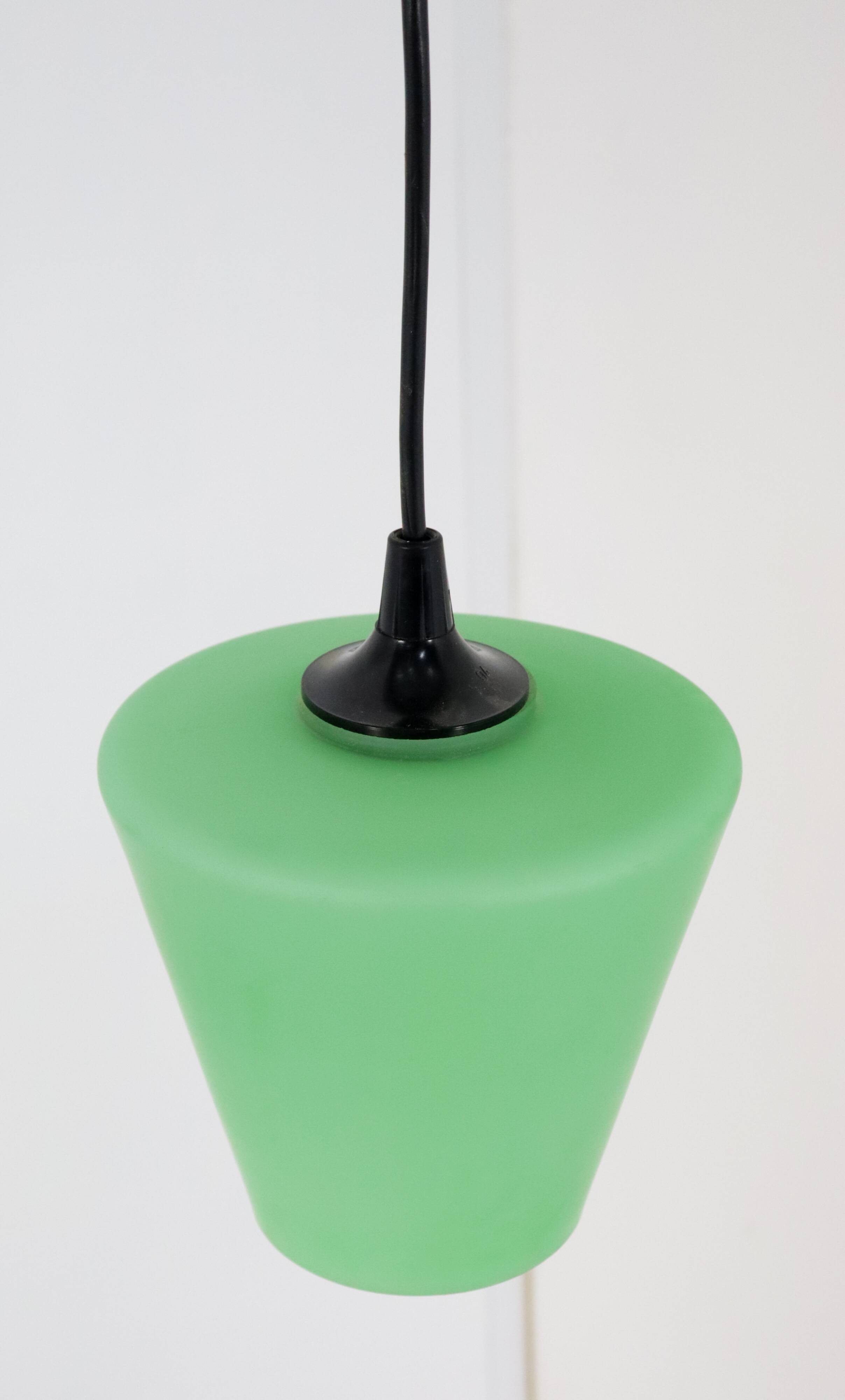 Lampe suspendue en verre vert