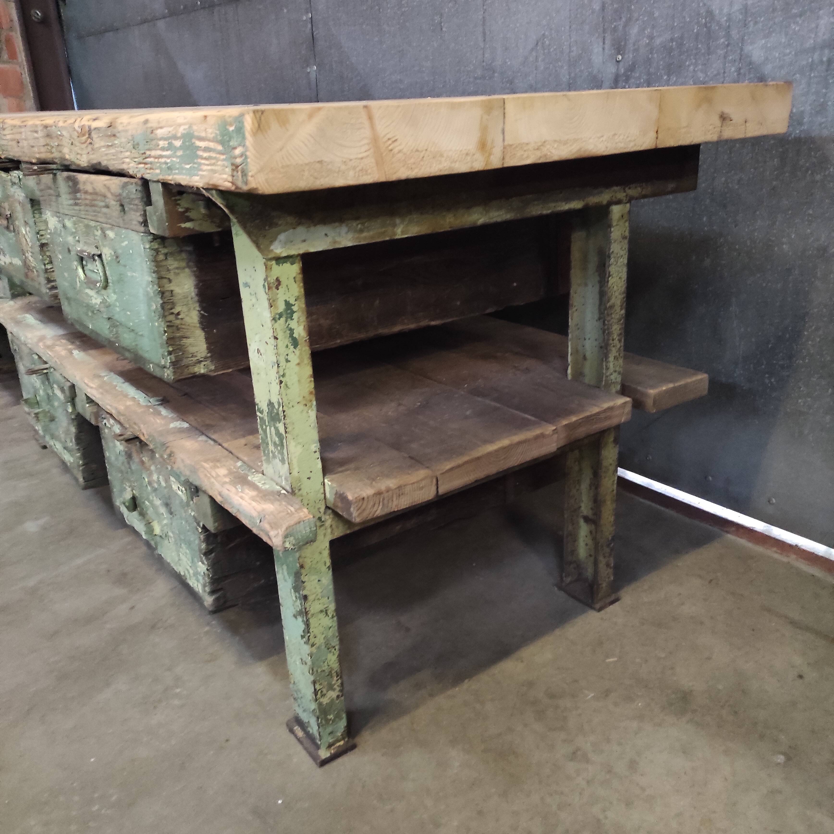 Industrial workbench – metal drawer cabinet with 8 drawers
