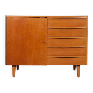 Commode en bois produite