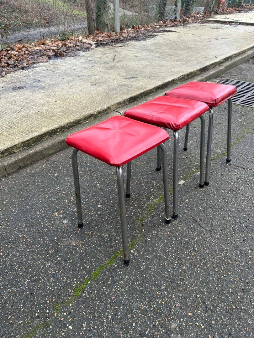 Steel stool with burgundy faux leather fabric