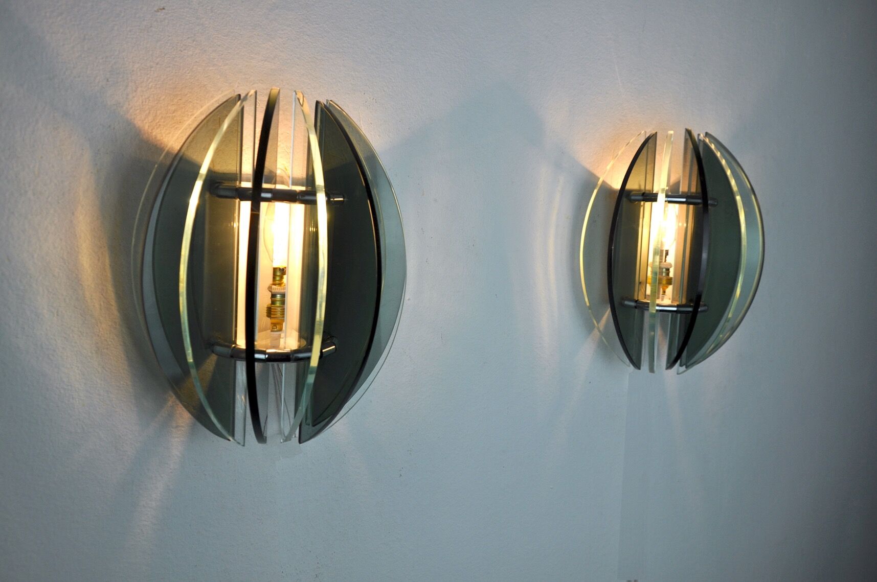 Pair of Veca wall lamps, two-tone murano glass, Italy, 1960