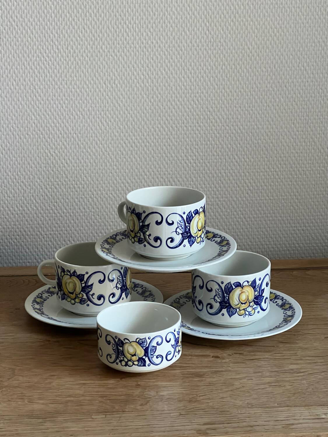 Villeroy & Boch Tea/Chocolate Cups