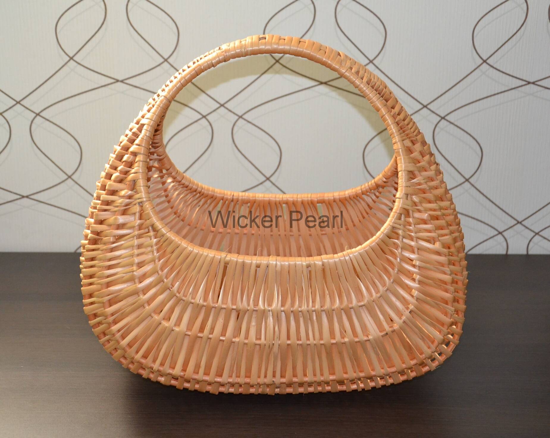 Large model gondola basket