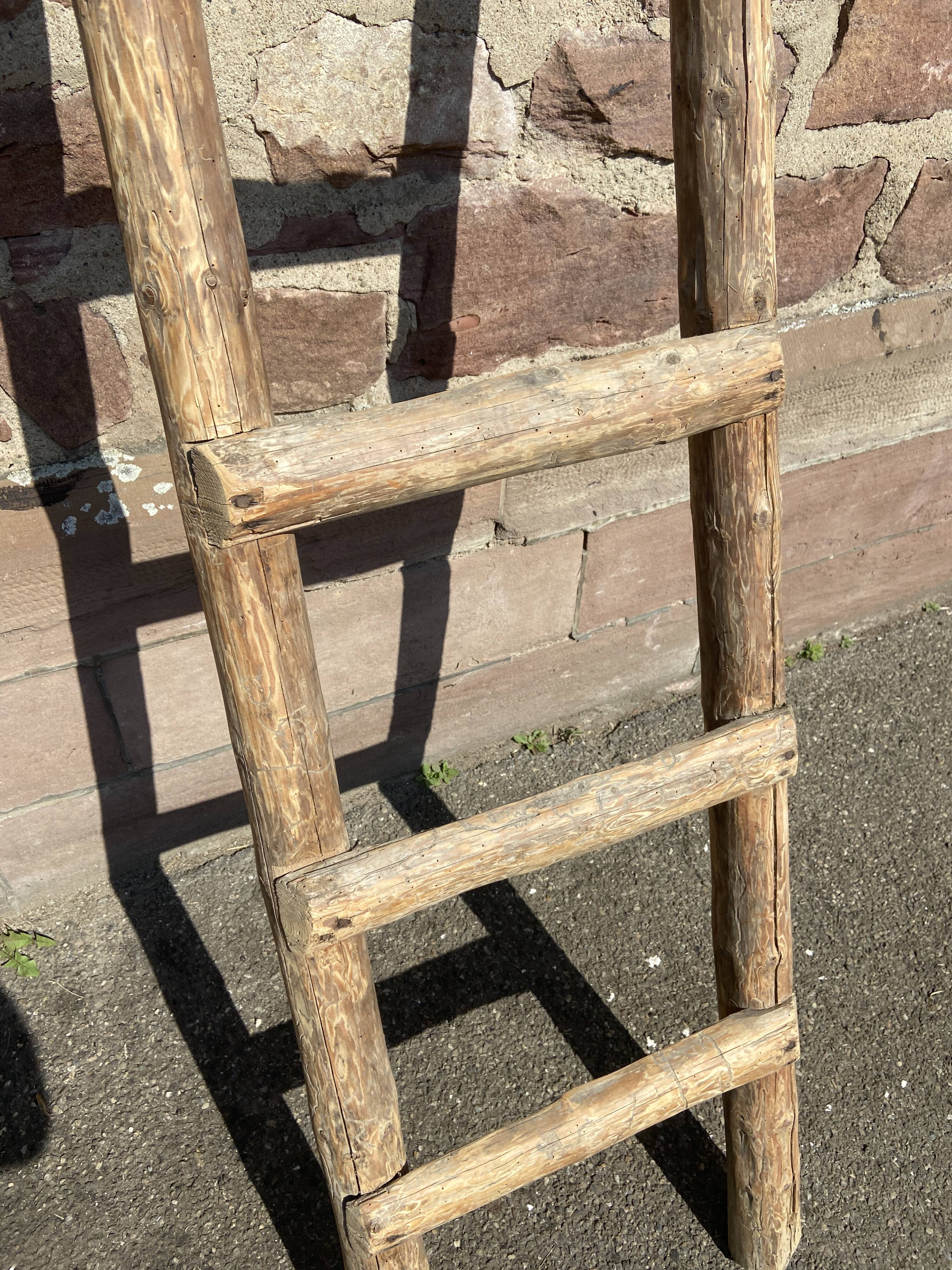 Vintage 1900s towel rack ladder