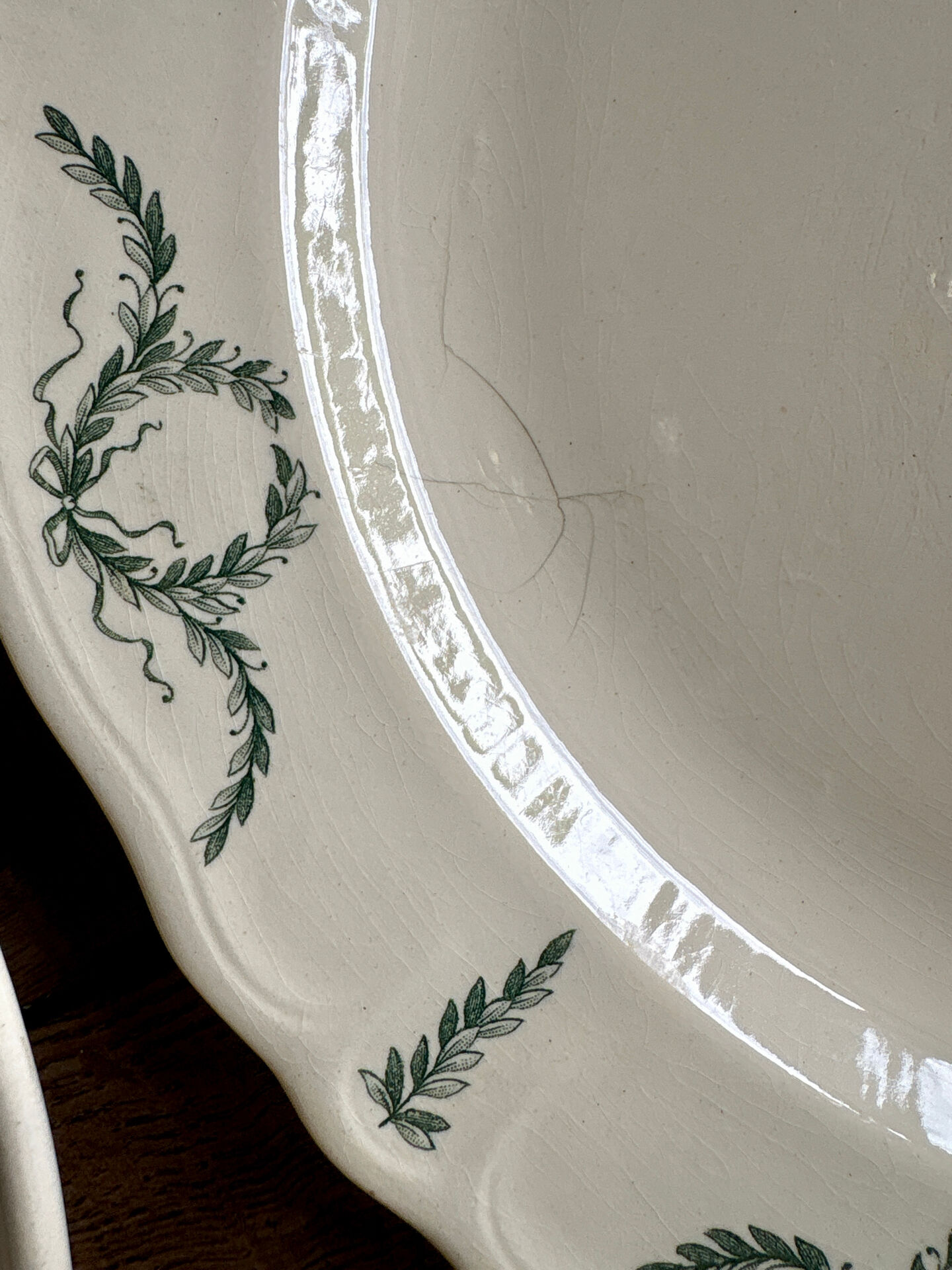 Set of 2 antique ironstone dishes - Villey de Longchamp