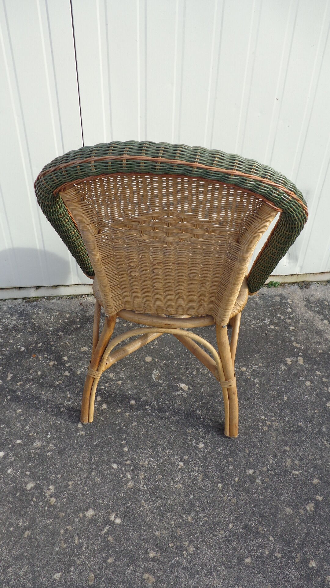 Rattan garden lounge