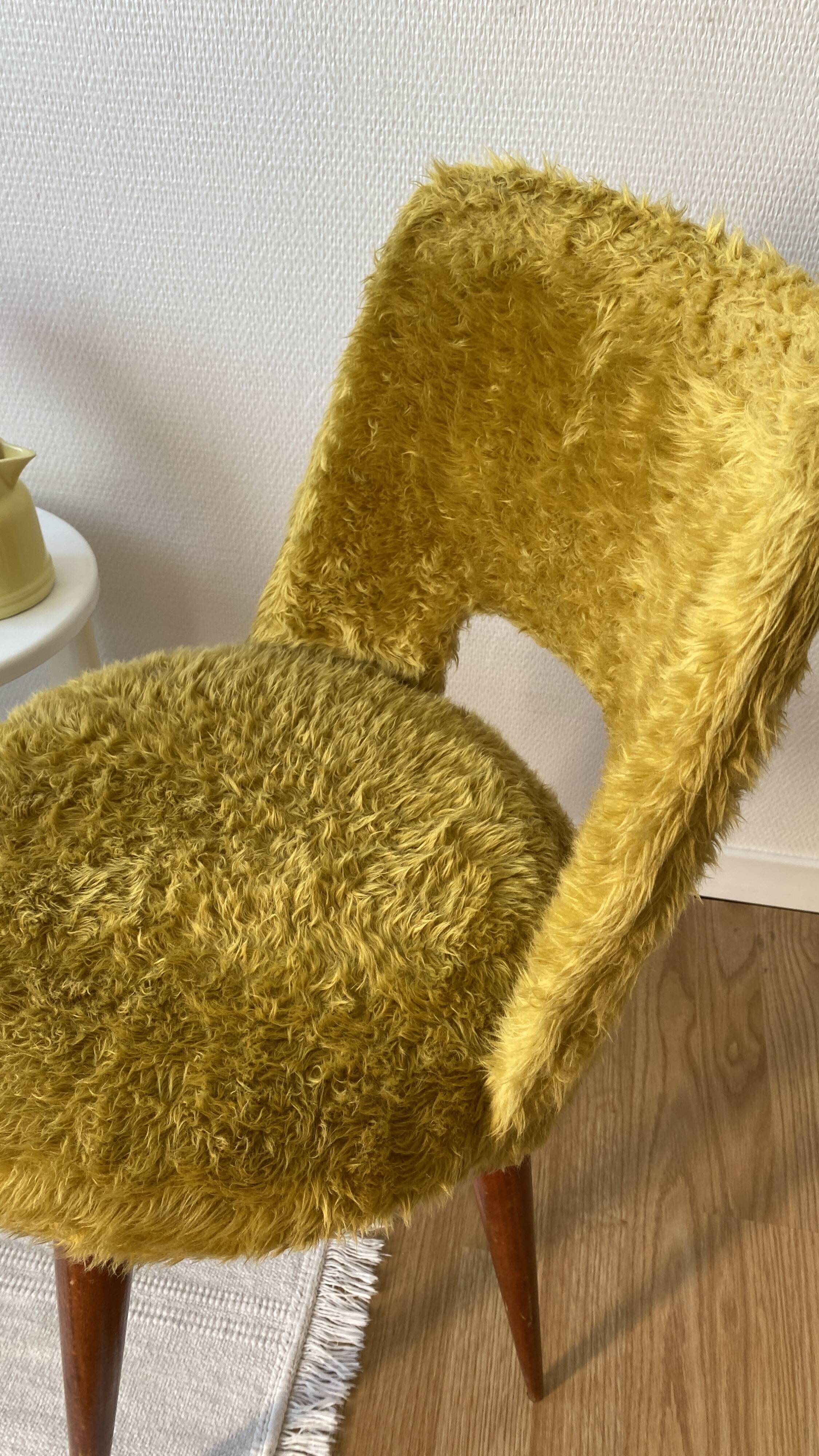 70s moutmoute chairs