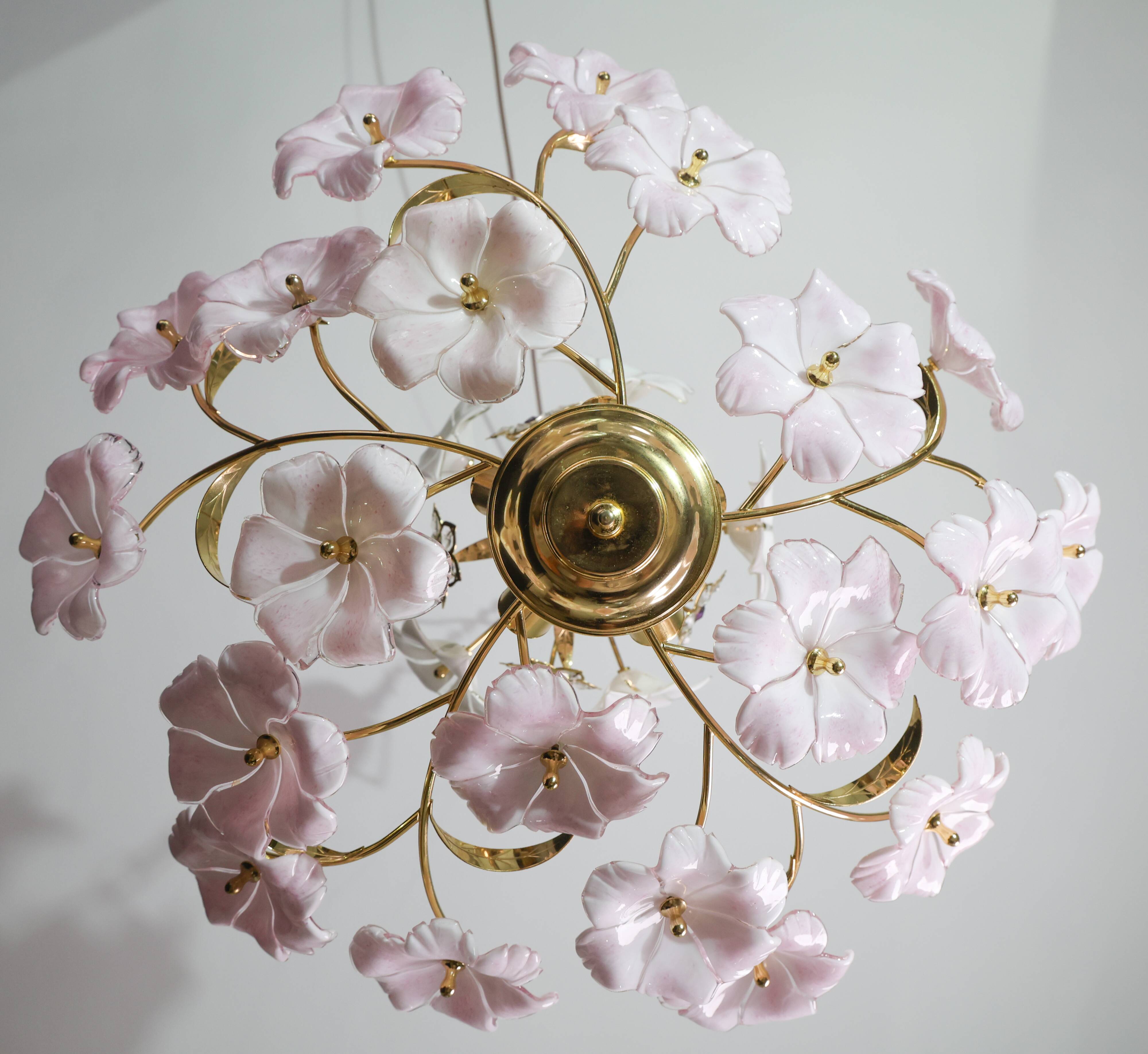 Charming Murano Vintage Chandelier White and Pink Flowers