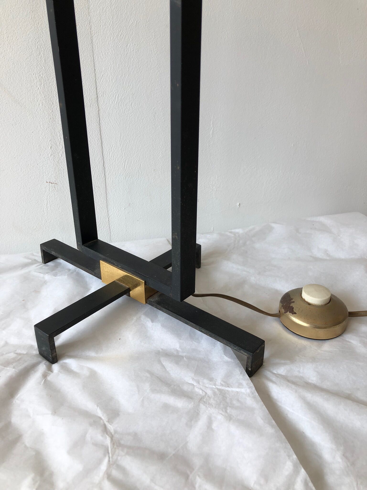 Maison Arlus floor lamp in metal brass and perspex